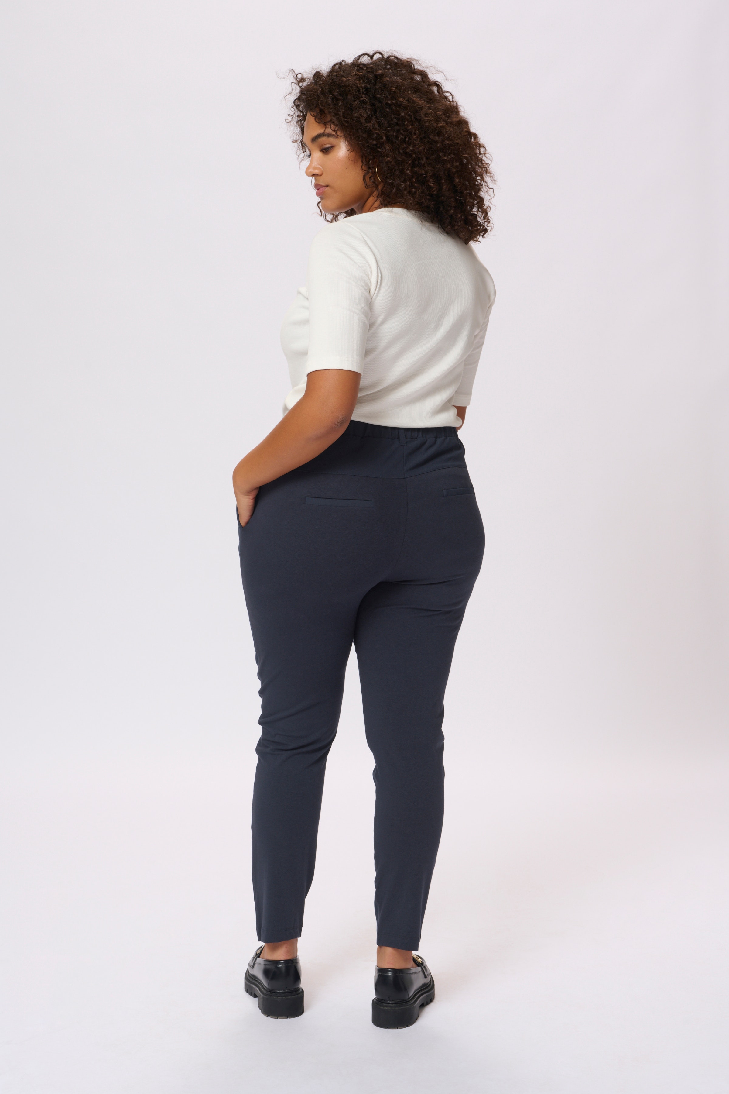 KCjia Byxor LOOKBOOK BACK 10580007-194020