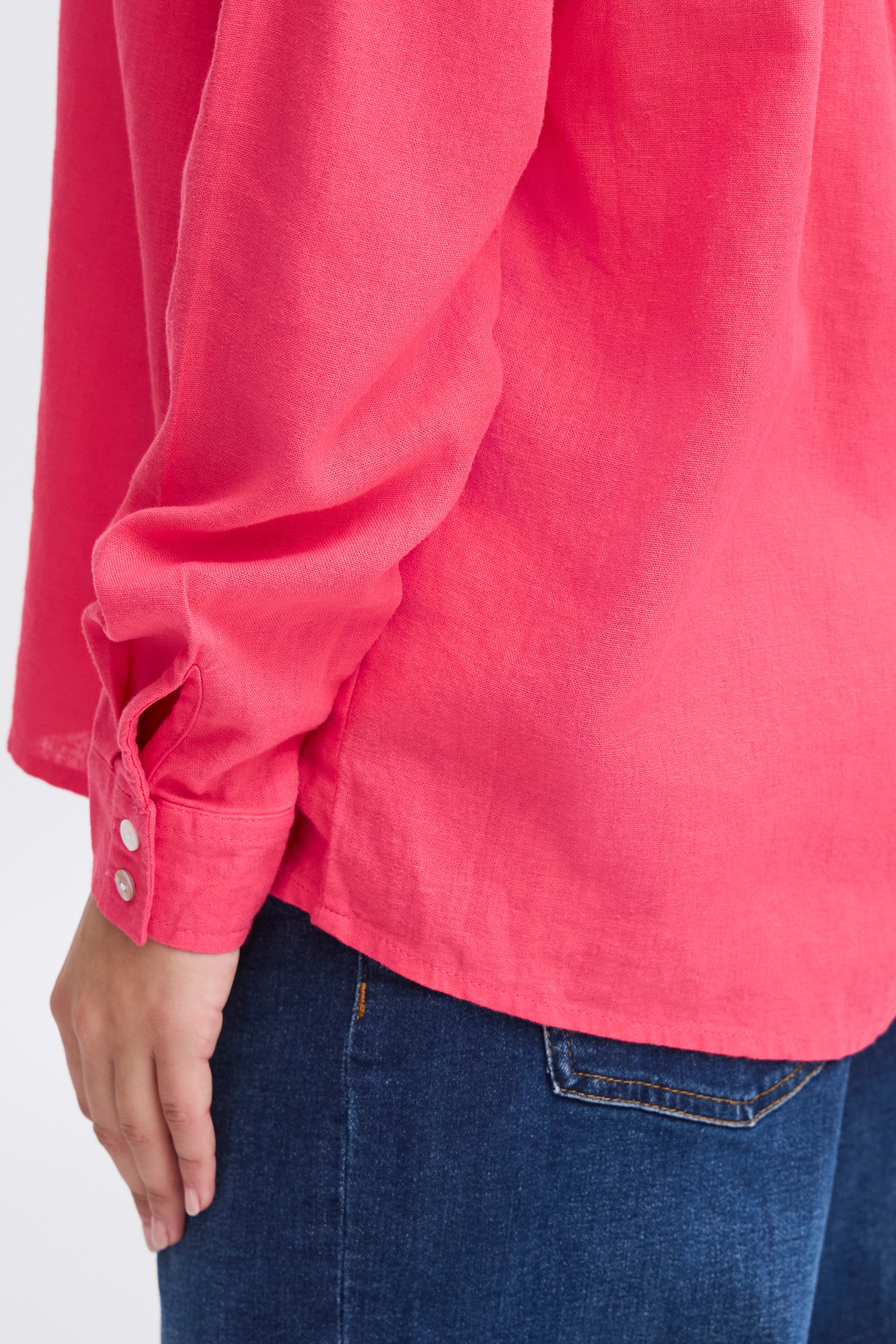 IHLINNO Langermet skjorte LOOKBOOK DETAIL 20122920-171753