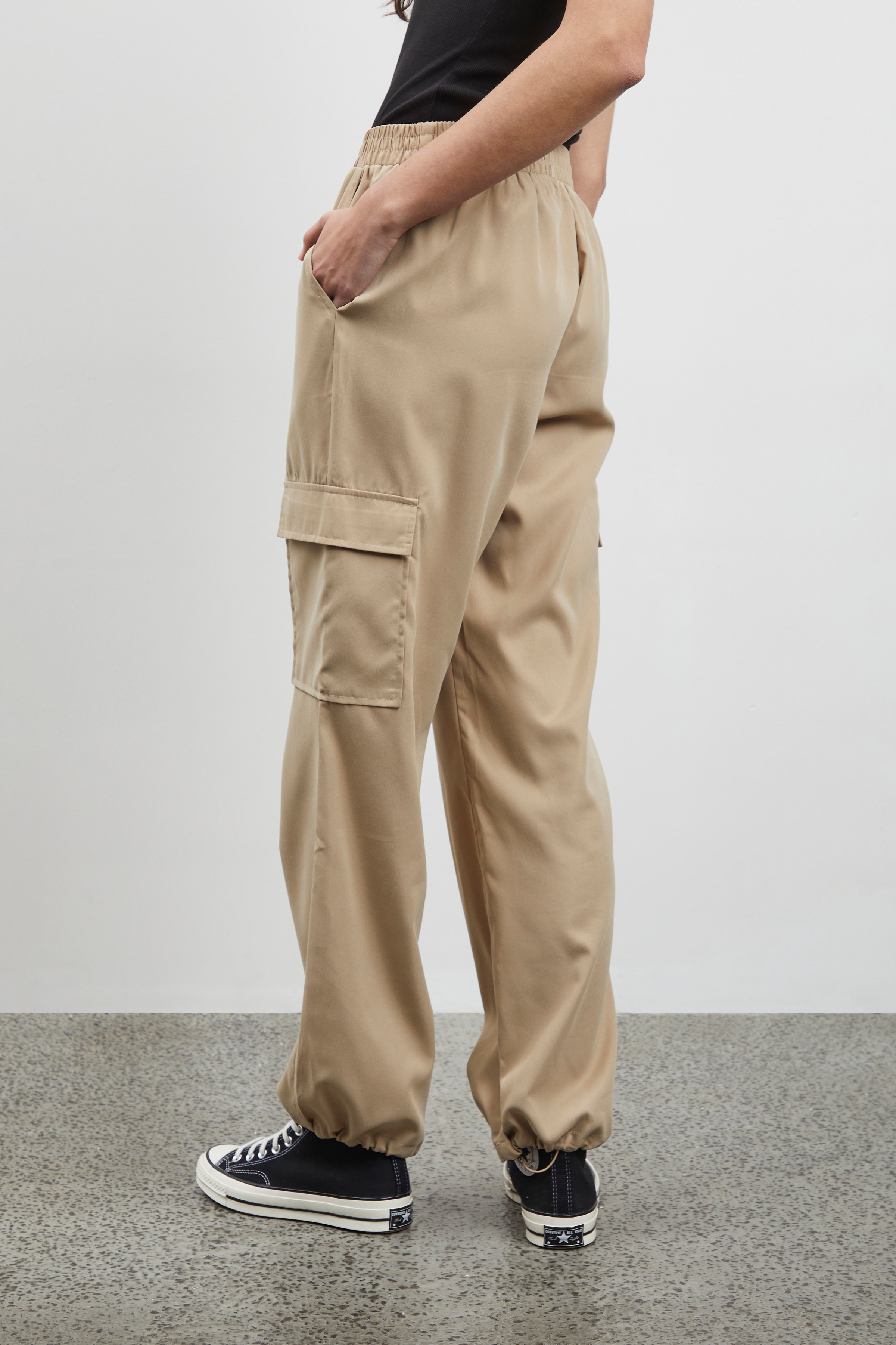 IXKECIA Bukser LOOKBOOK BACK 20118992-161310