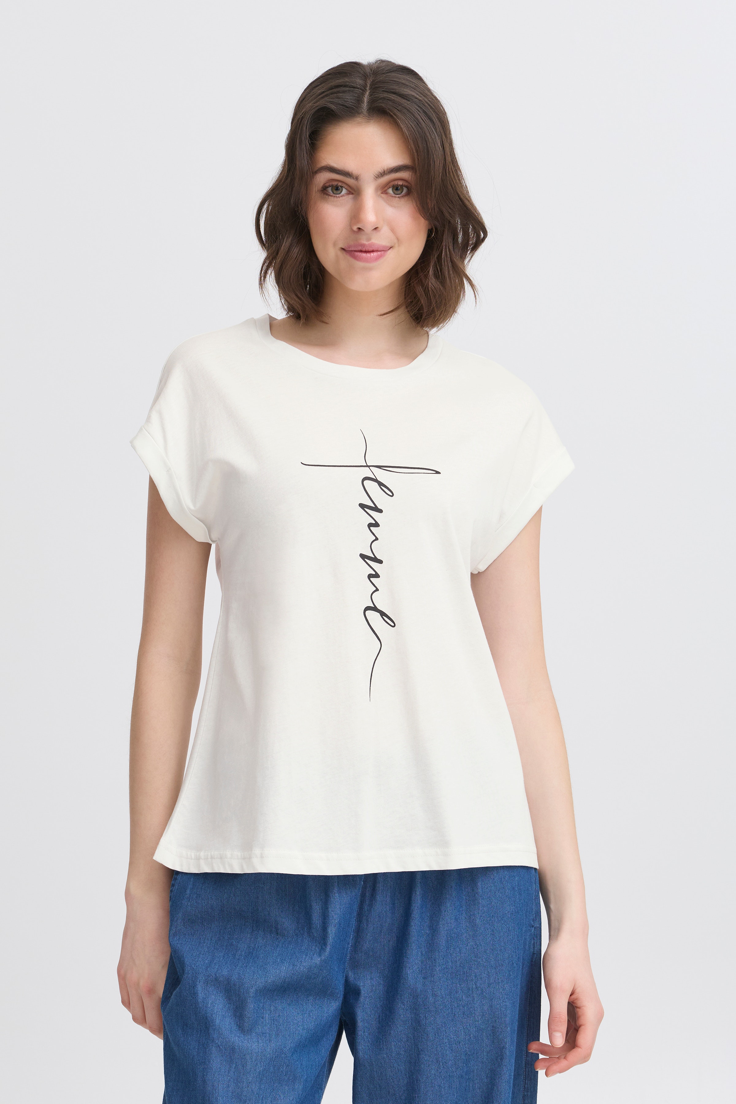 FREDENA T-shirt LOOKBOOK FRONT 20615462-201237