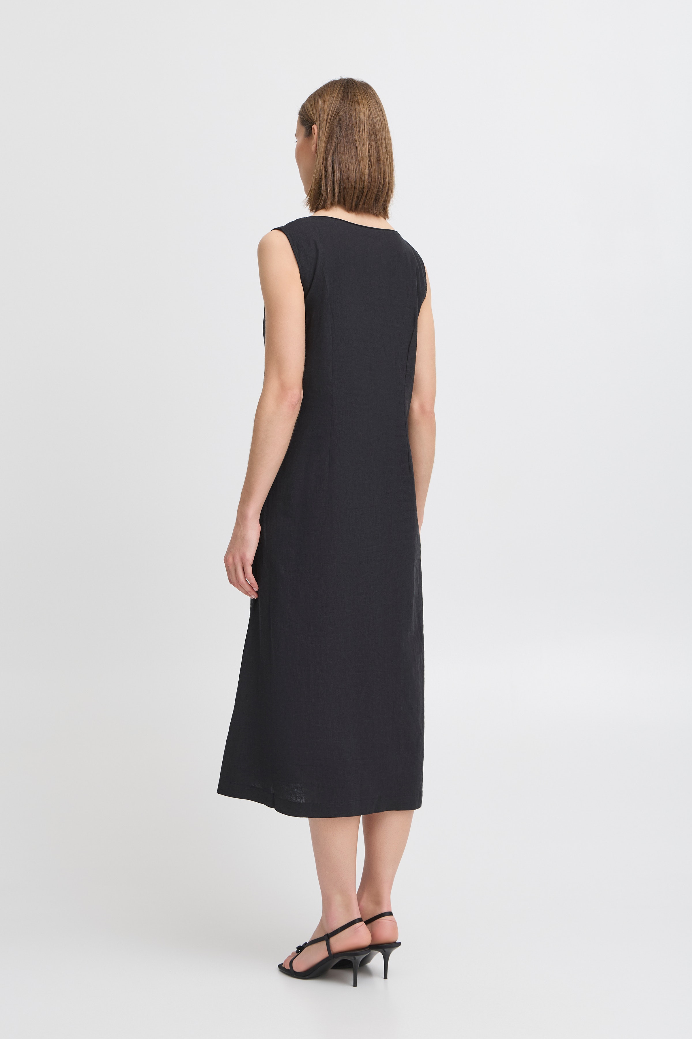 BYFALAKKA Kleid LOOKBOOK BACK 20816615-200451