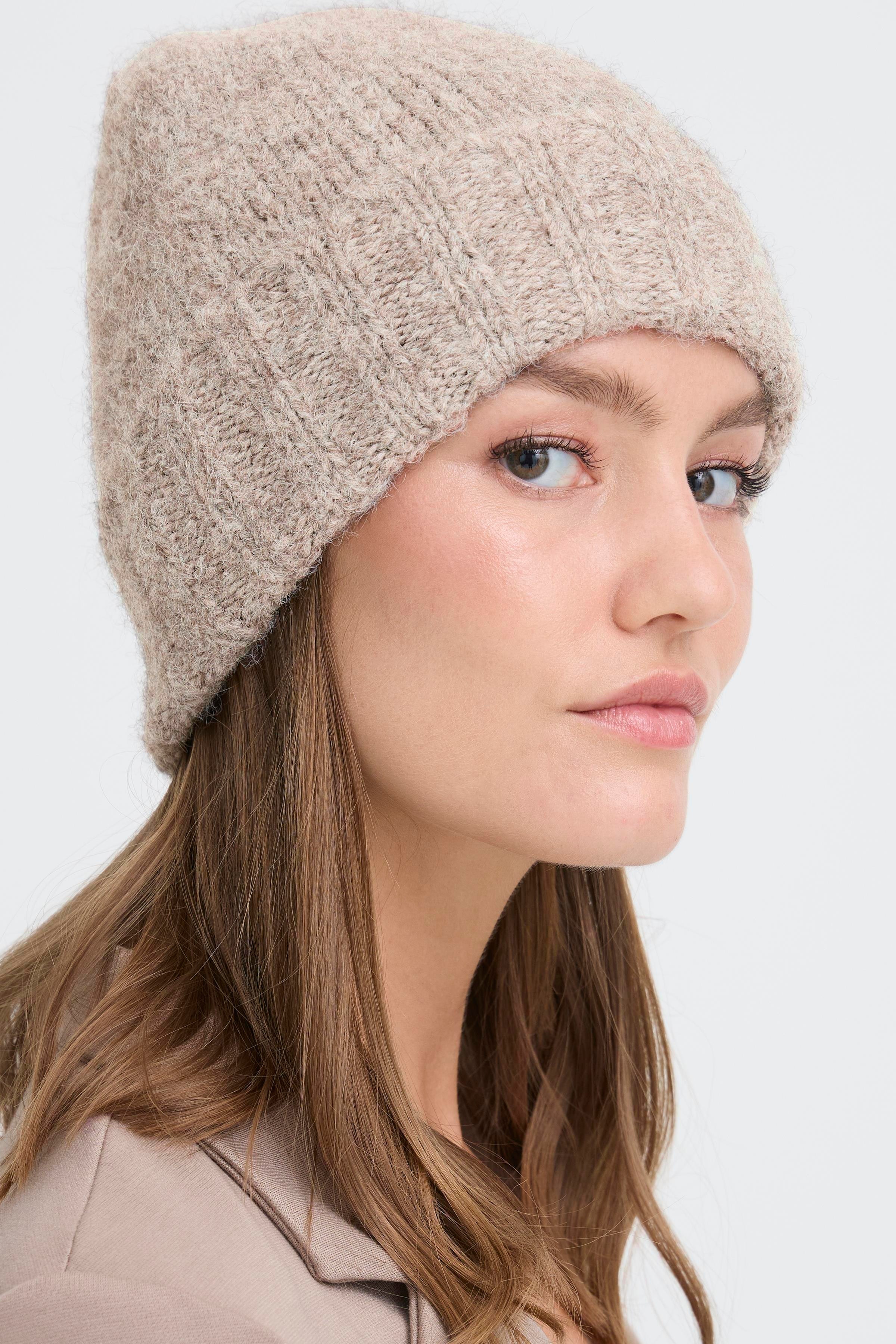 IAMONA Hatt LOOKBOOK FRONT 20124764-1304011