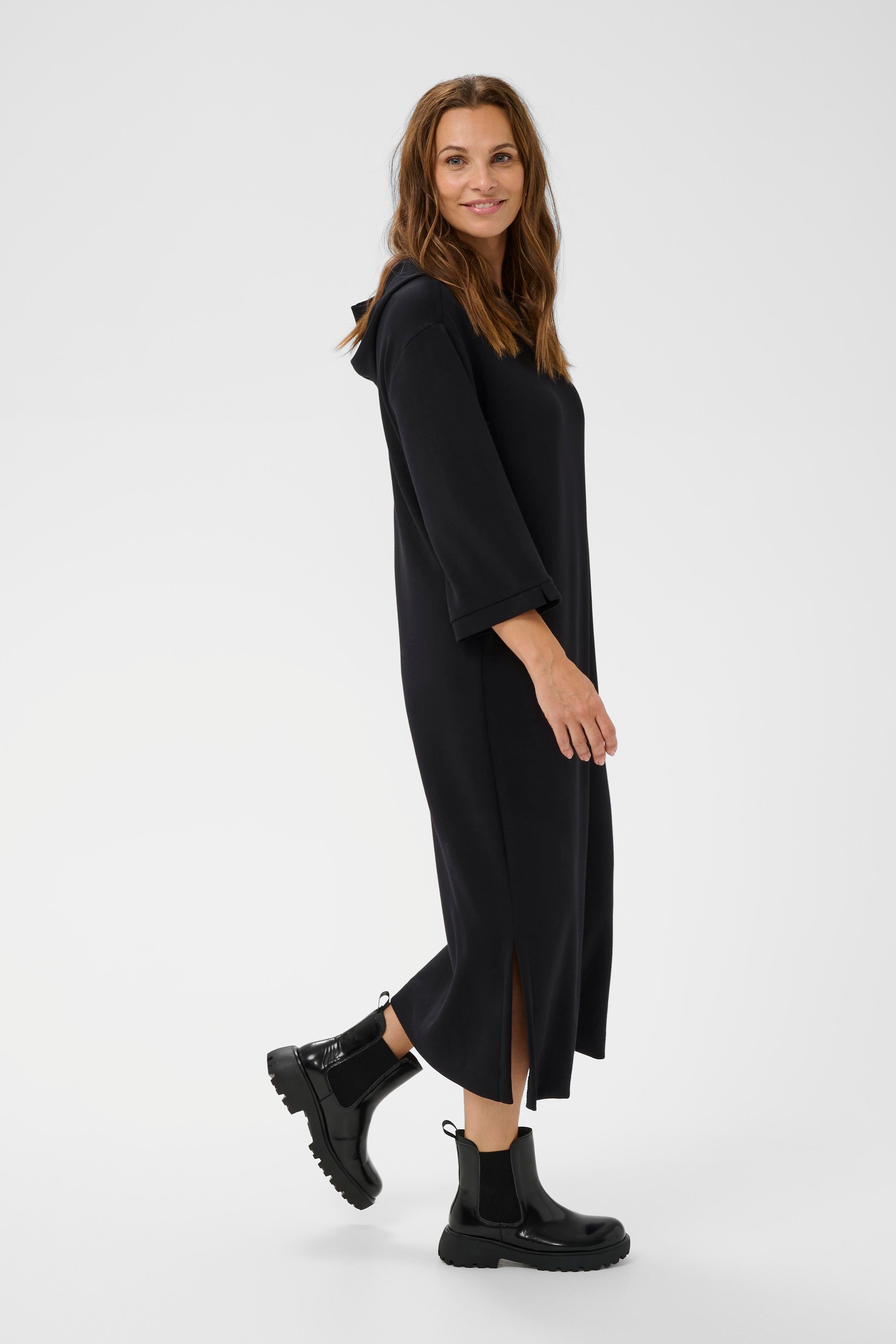 BPtrudy Klänning LOOKBOOK FRONT 40200049-106480
