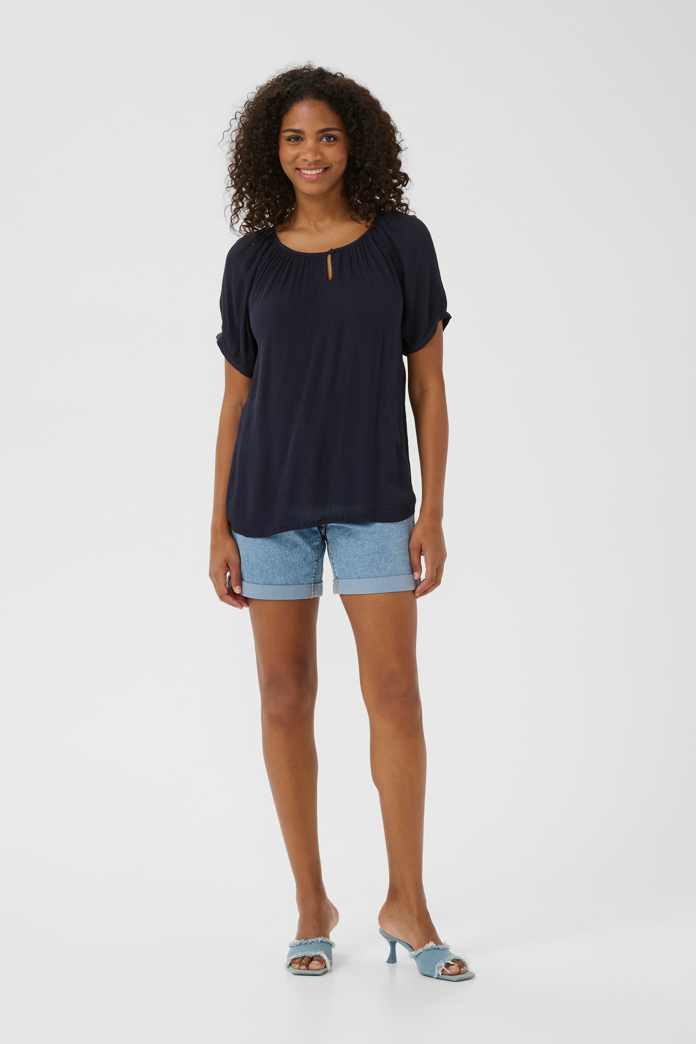 KAthora Bluse LOOKBOOK FRONT 10510542-194020