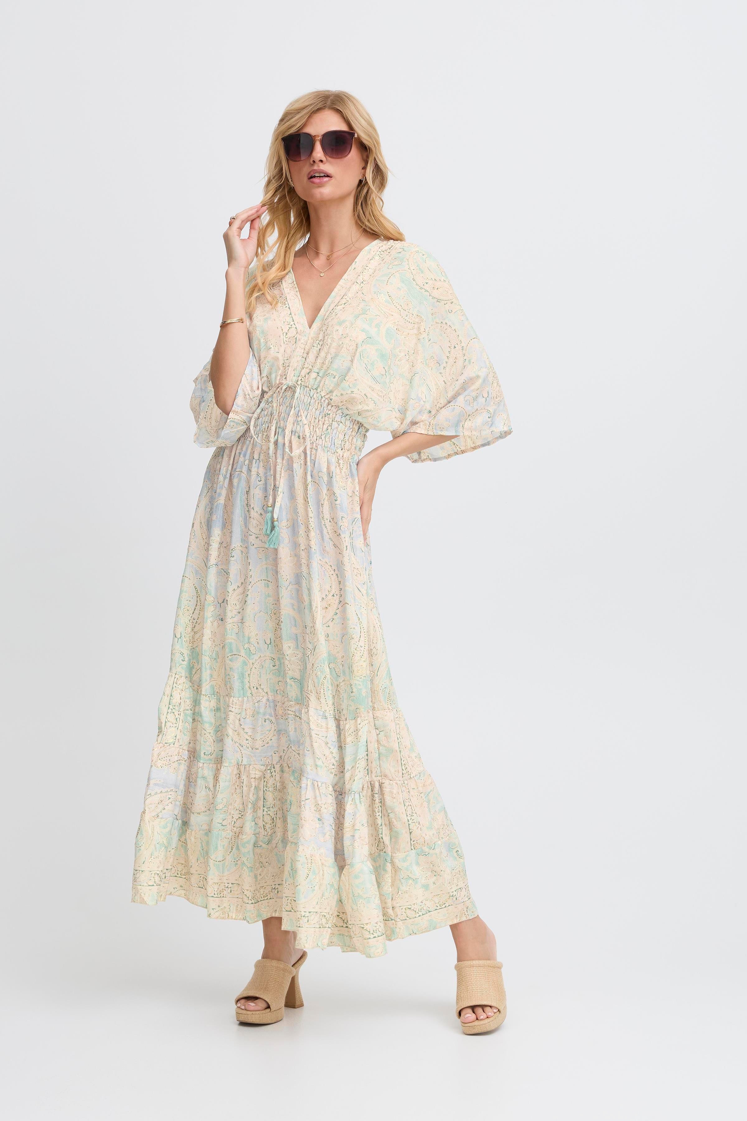 SBILSEBETH Kjole LOOKBOOK FRONT 22101008-205605