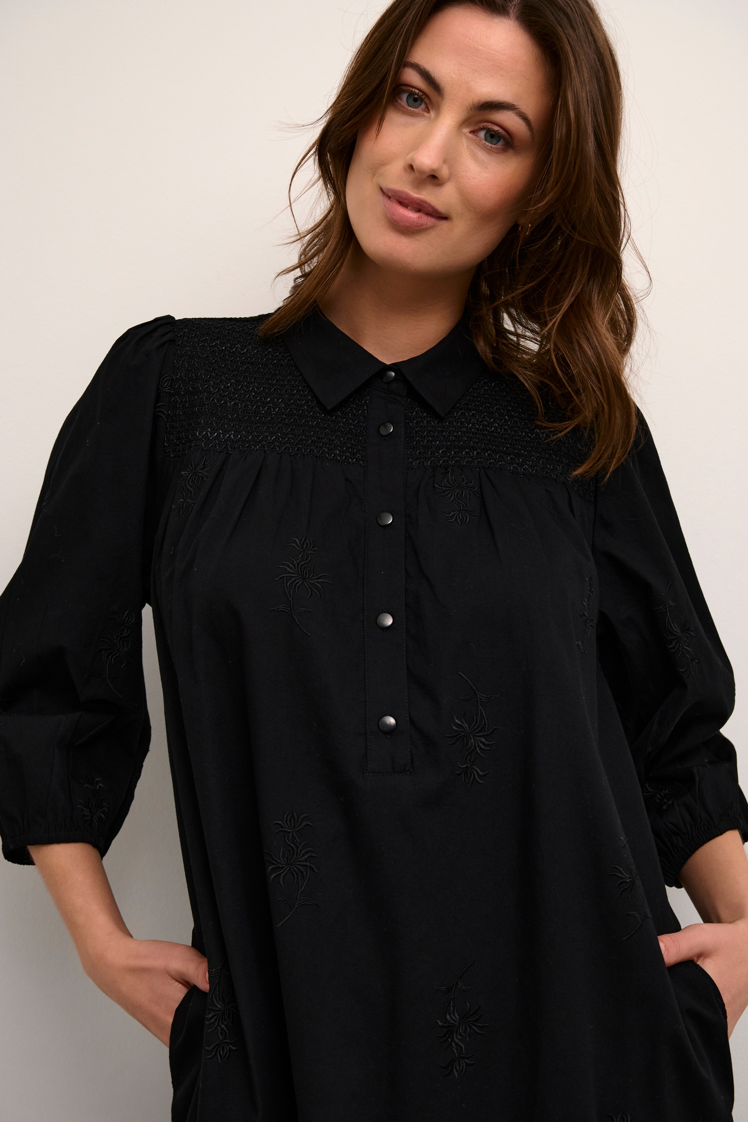 KAtonia Kjole LOOKBOOK DETAIL 10507711-100121