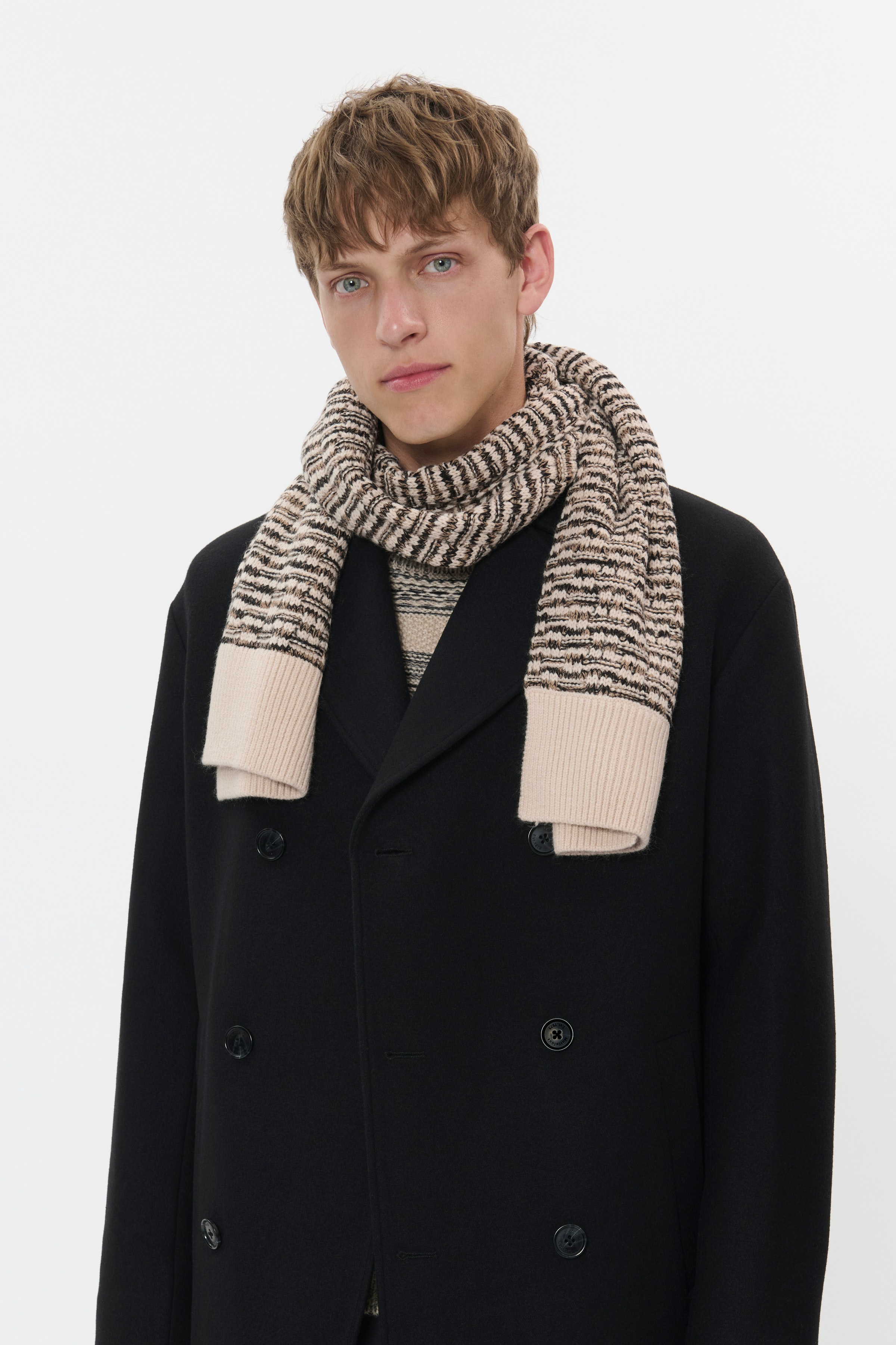 MAdramble Tørklæde LOOKBOOK FRONT 30208608-171320