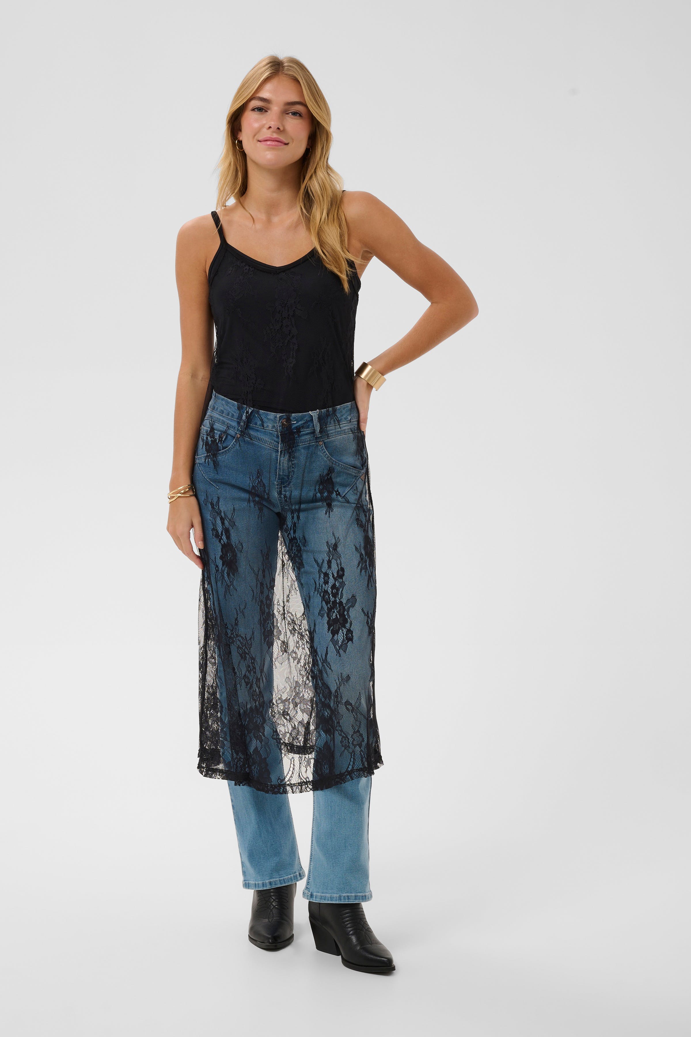 CRKamira Kleid LOOKBOOK FRONT 10615596-100120