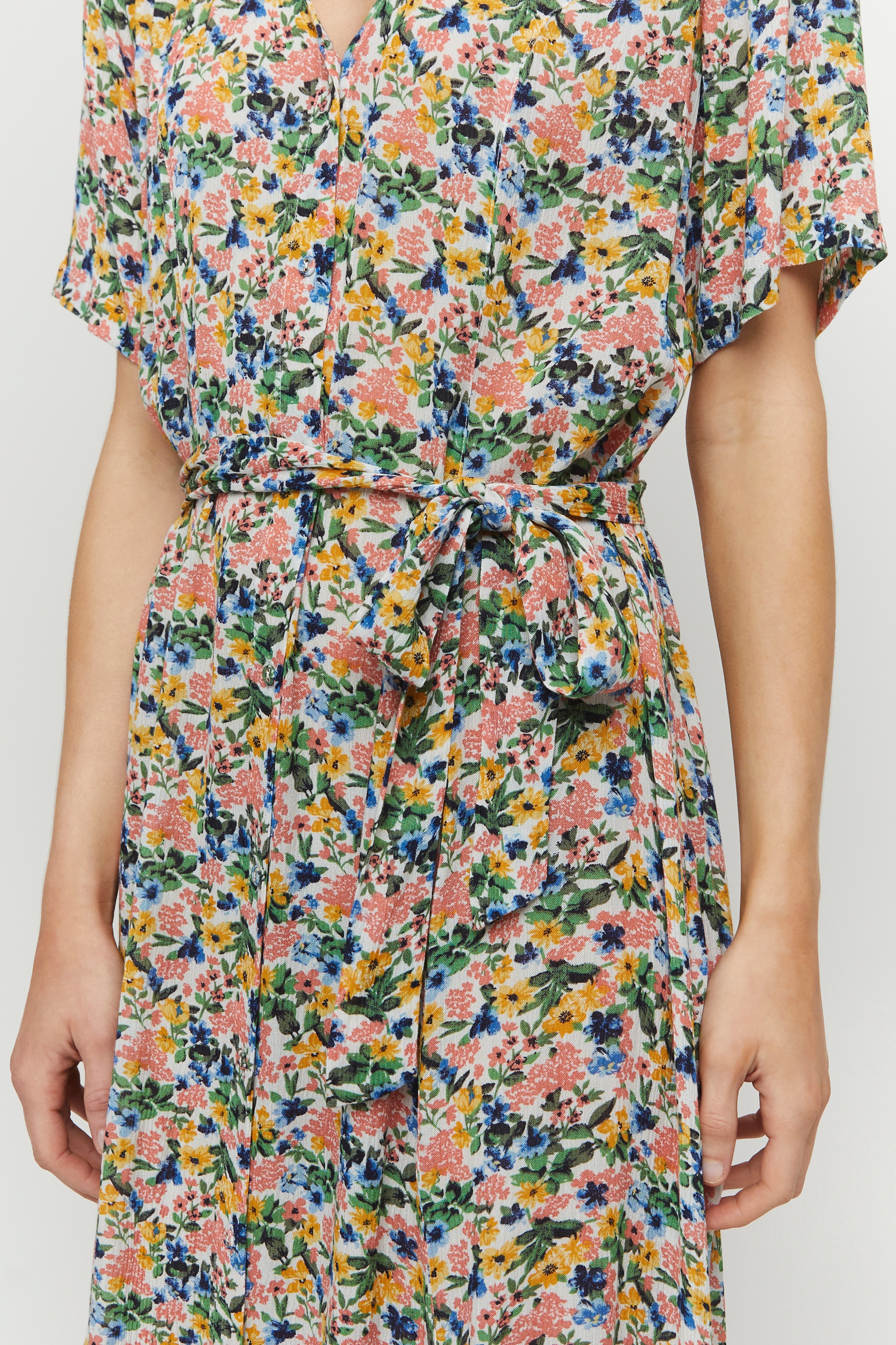Kjole LOOKBOOK DETAIL 20610611-201202