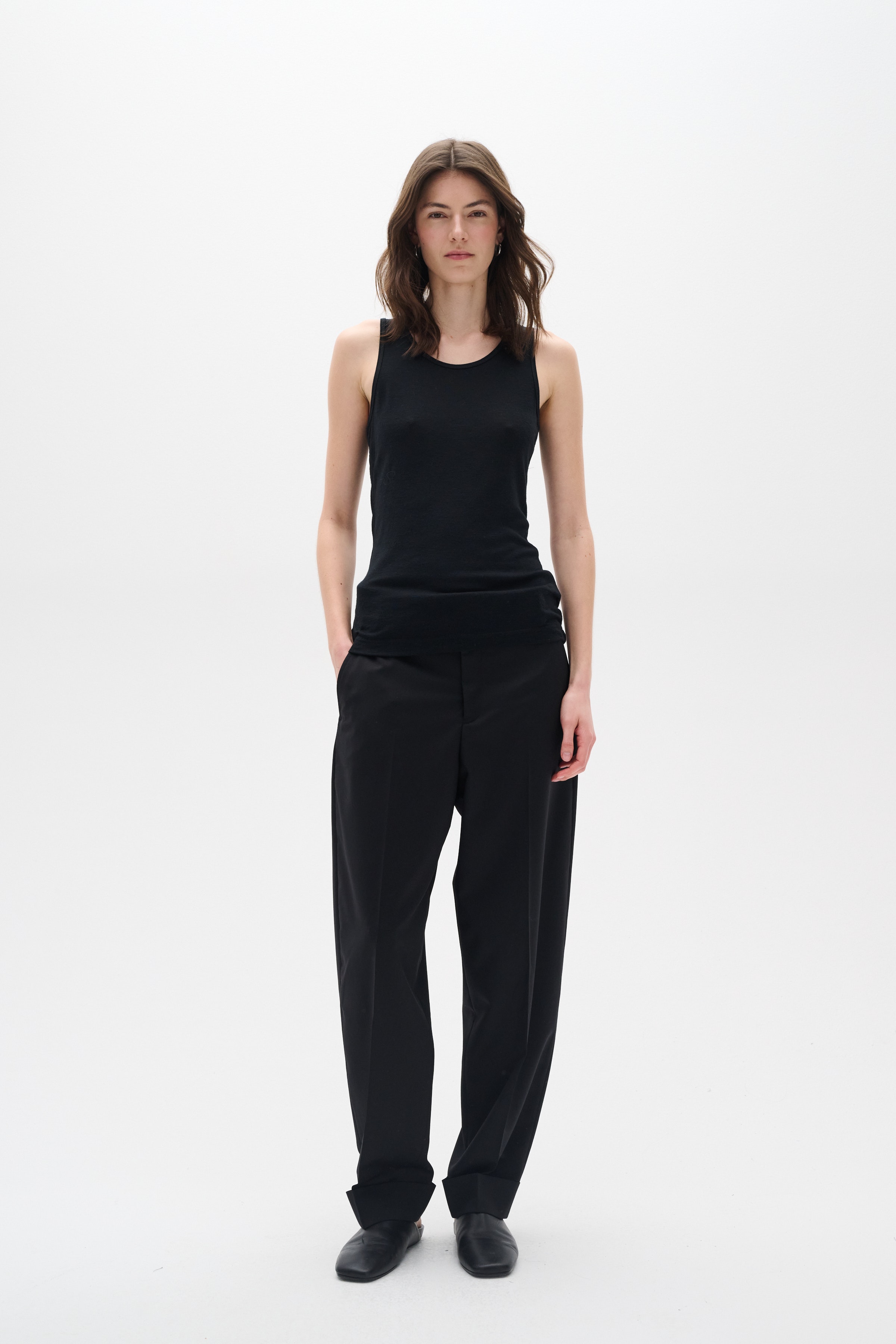 FangIW Top LOOKBOOK FRONT 30106095-194008