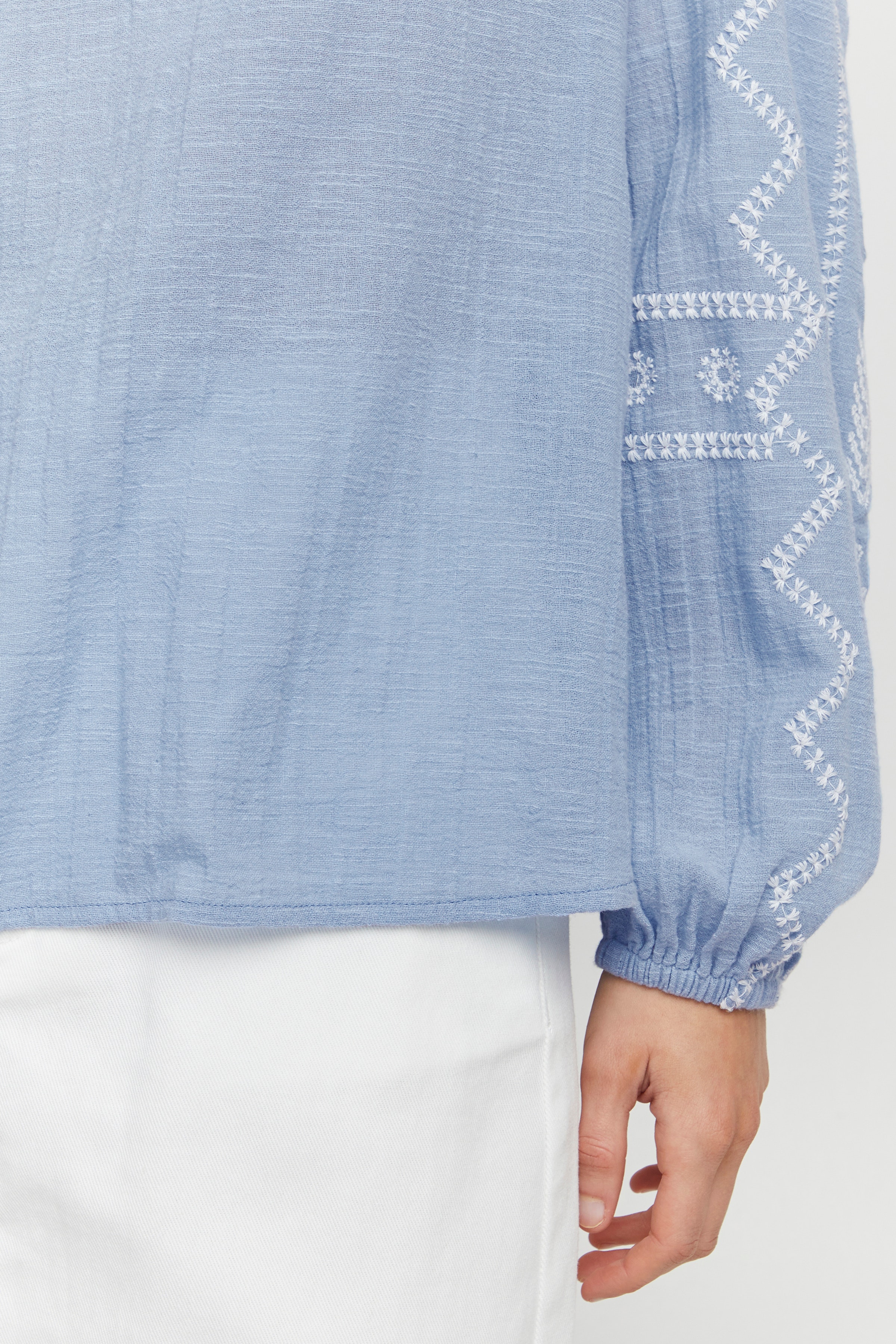 BYISELLA Bluse LOOKBOOK DETAIL 20811511-153932