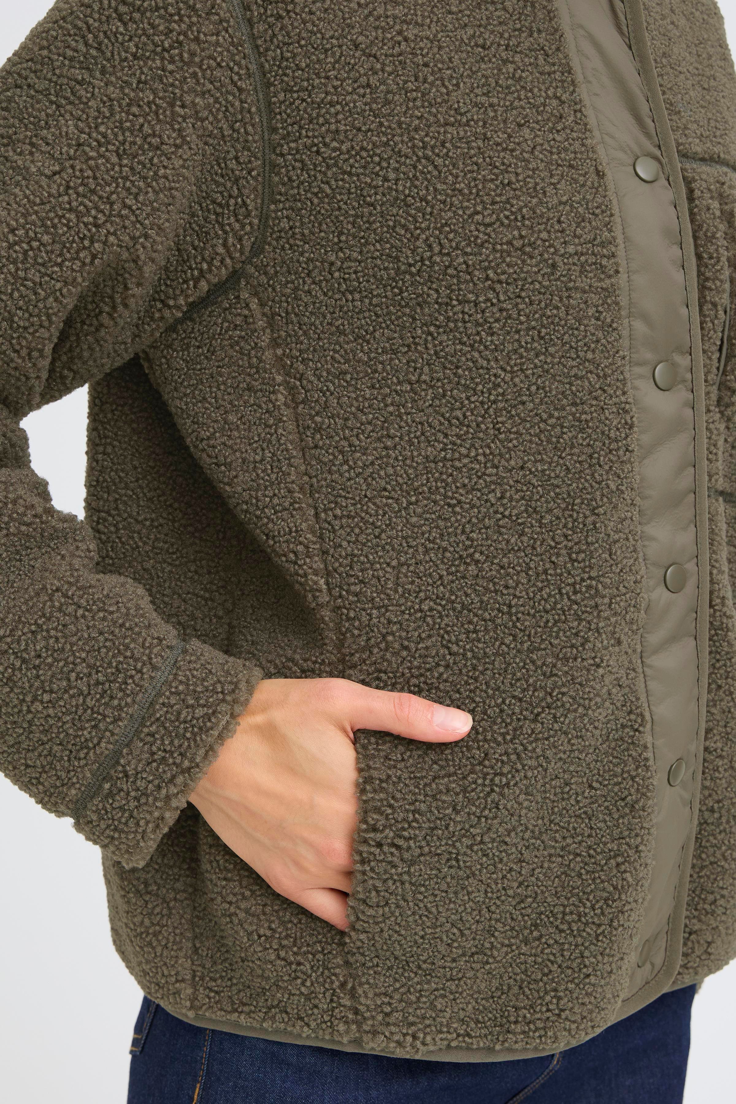 FRMIKALA Ytterplagg LOOKBOOK DETAIL 20617368-180516