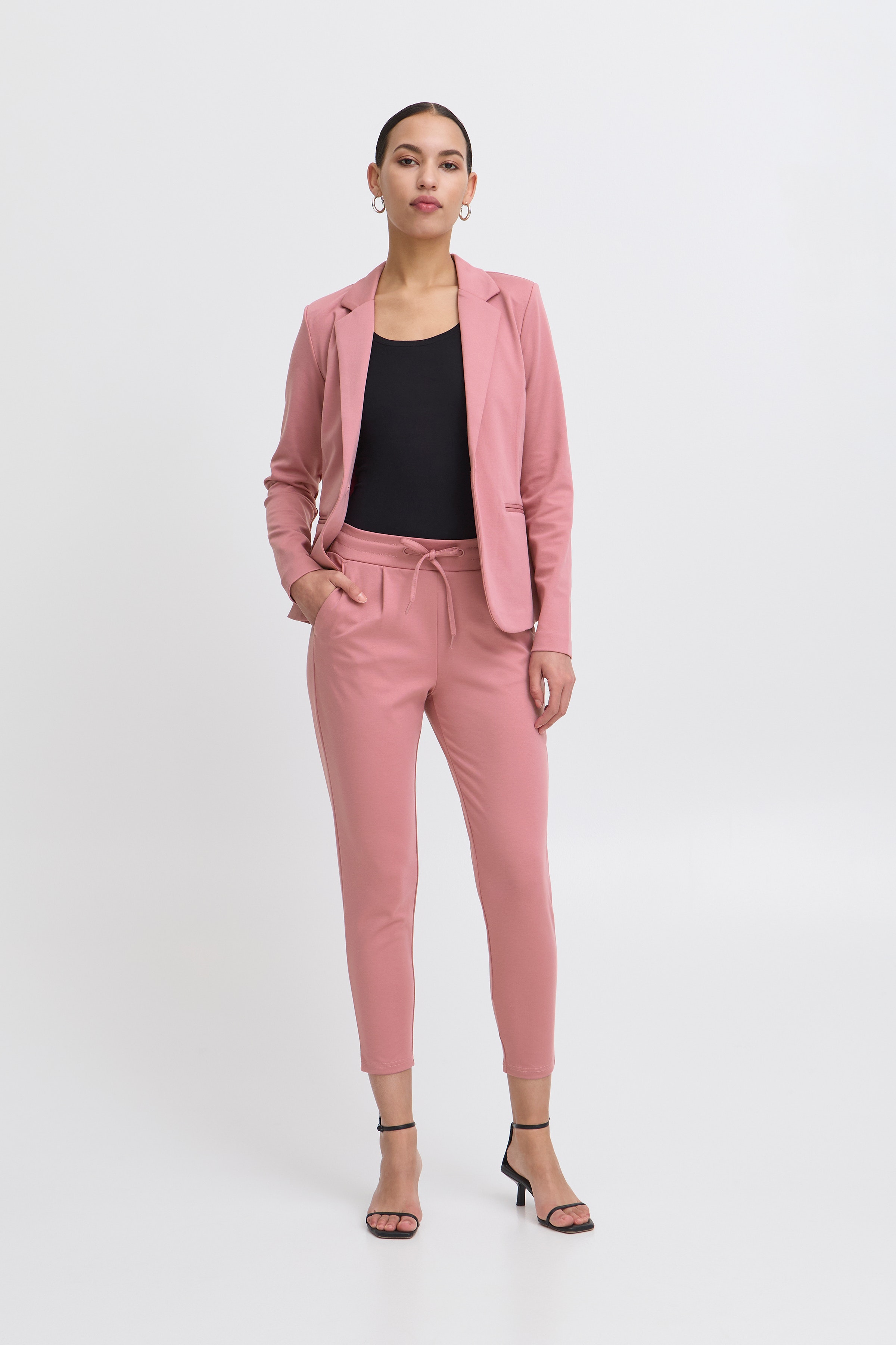 IHKATE Bukser LOOKBOOK FRONT 20104757-171608