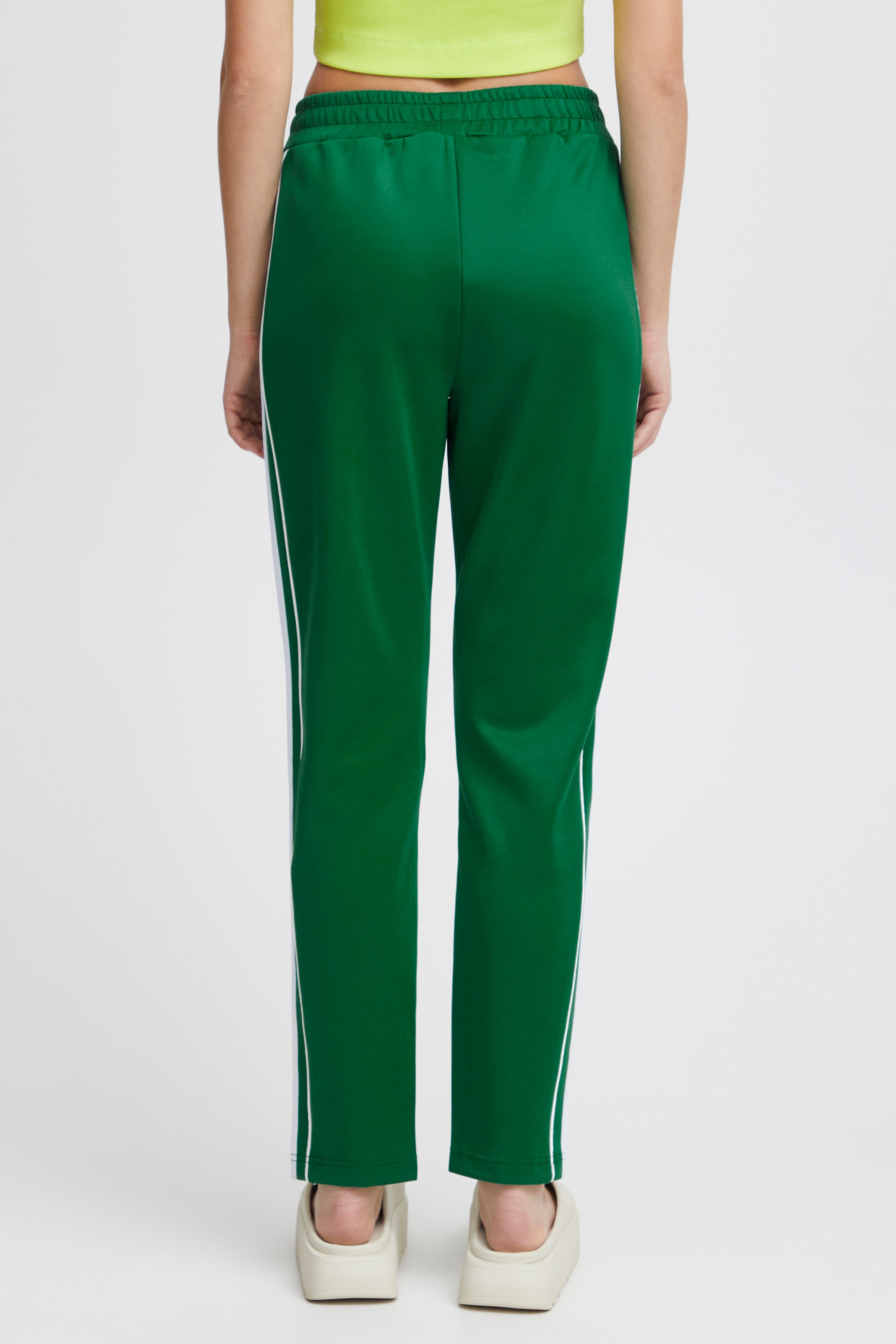 JCSIMA Trousers LOOKBOOK BACK 22800408-202731