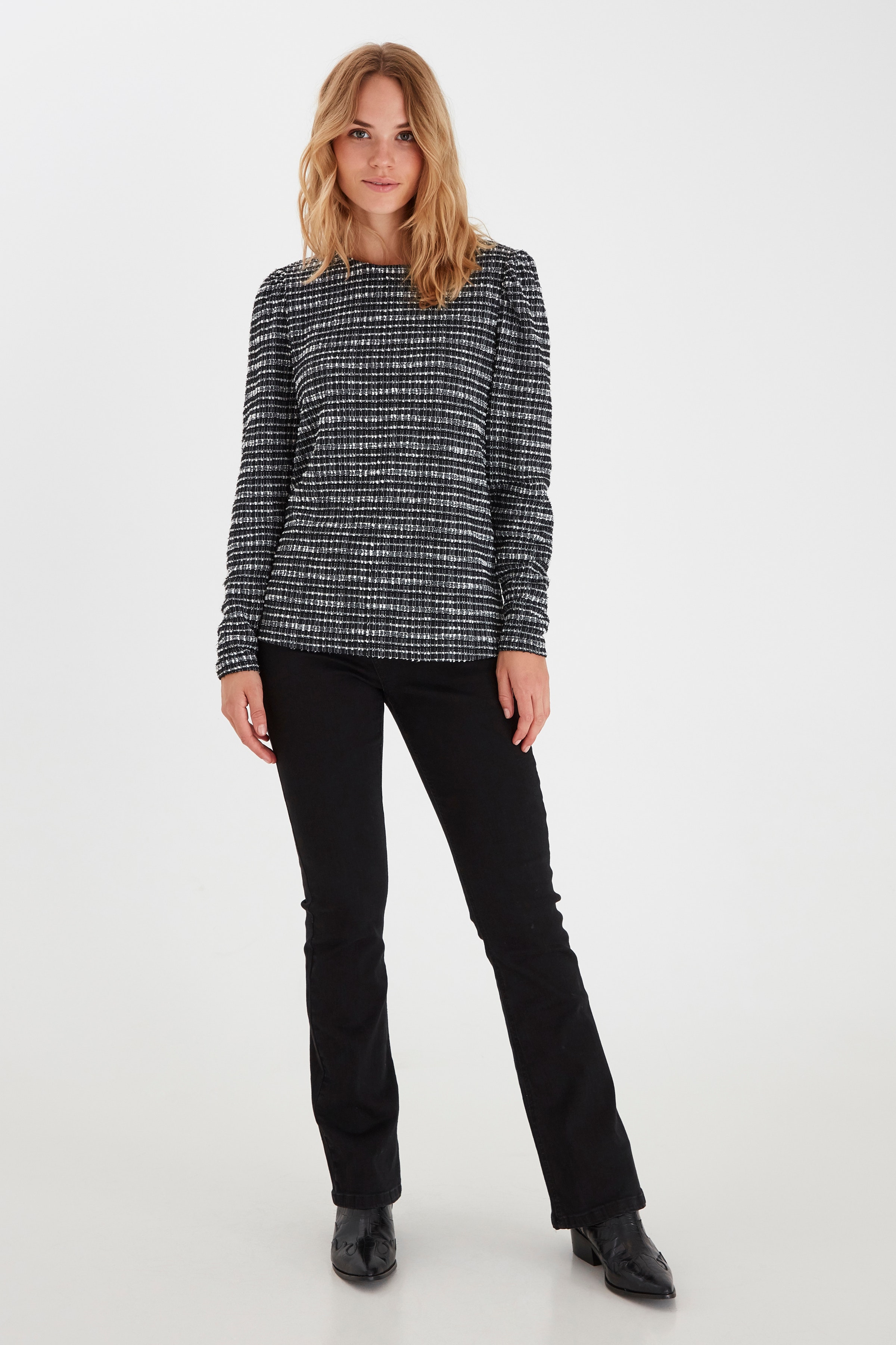 Kurzarm-Bluse LOOKBOOK FRONT 20808971-200453
