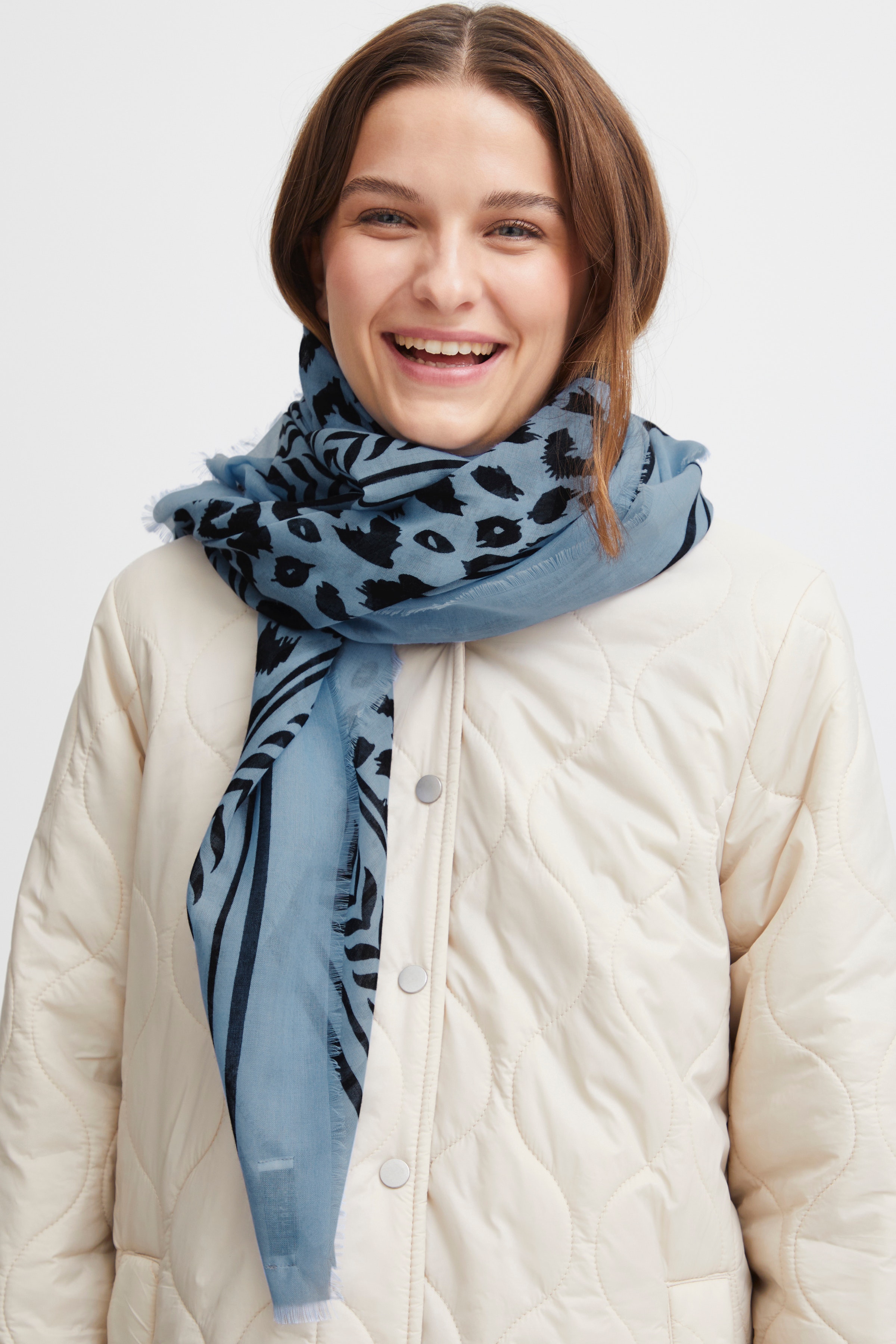 BAVESMA Skjerf LOOKBOOK FRONT 20814691-202675