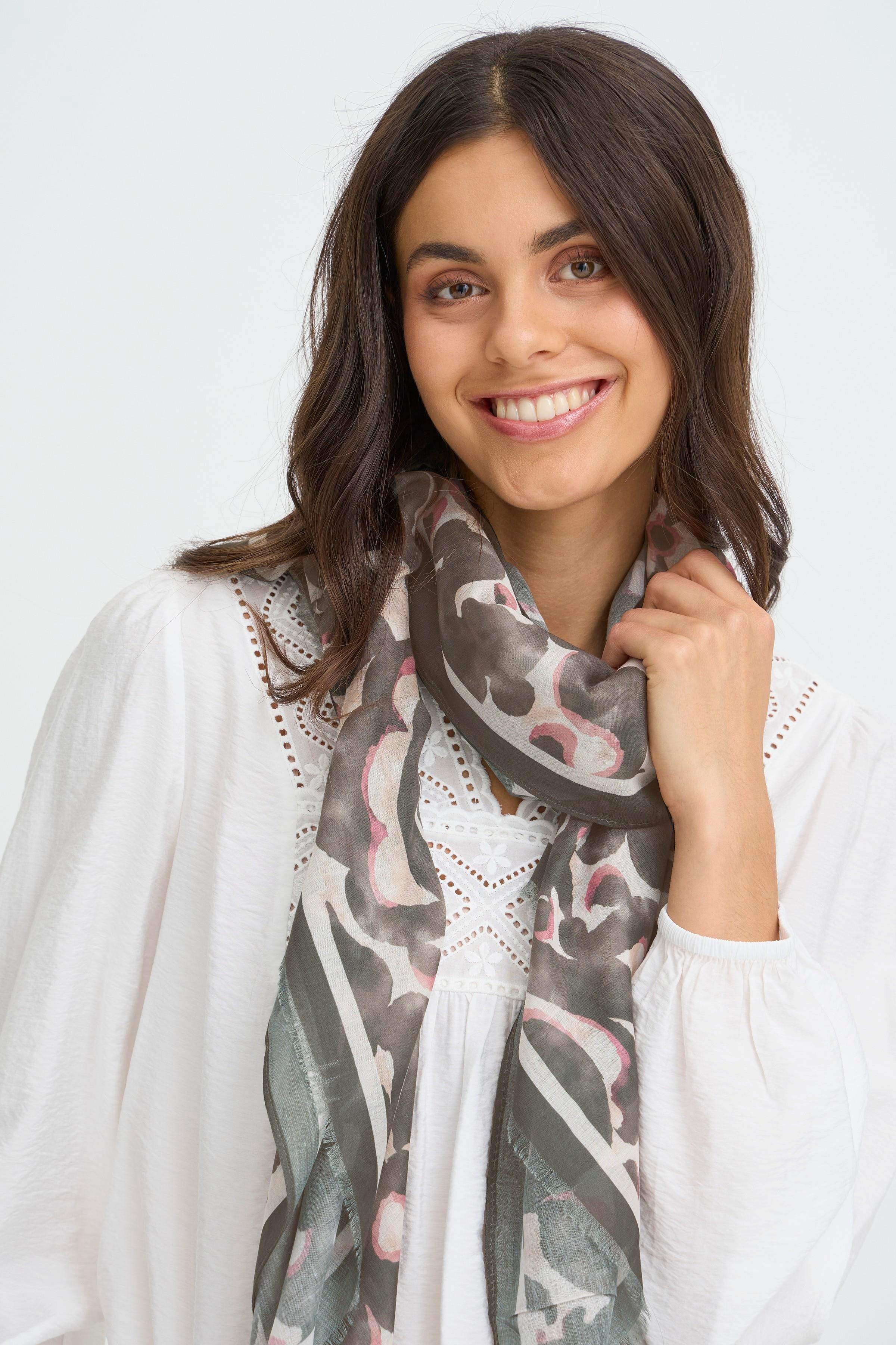 FRSANNI Scarf LOOKBOOK DETAIL 20617647-900004461