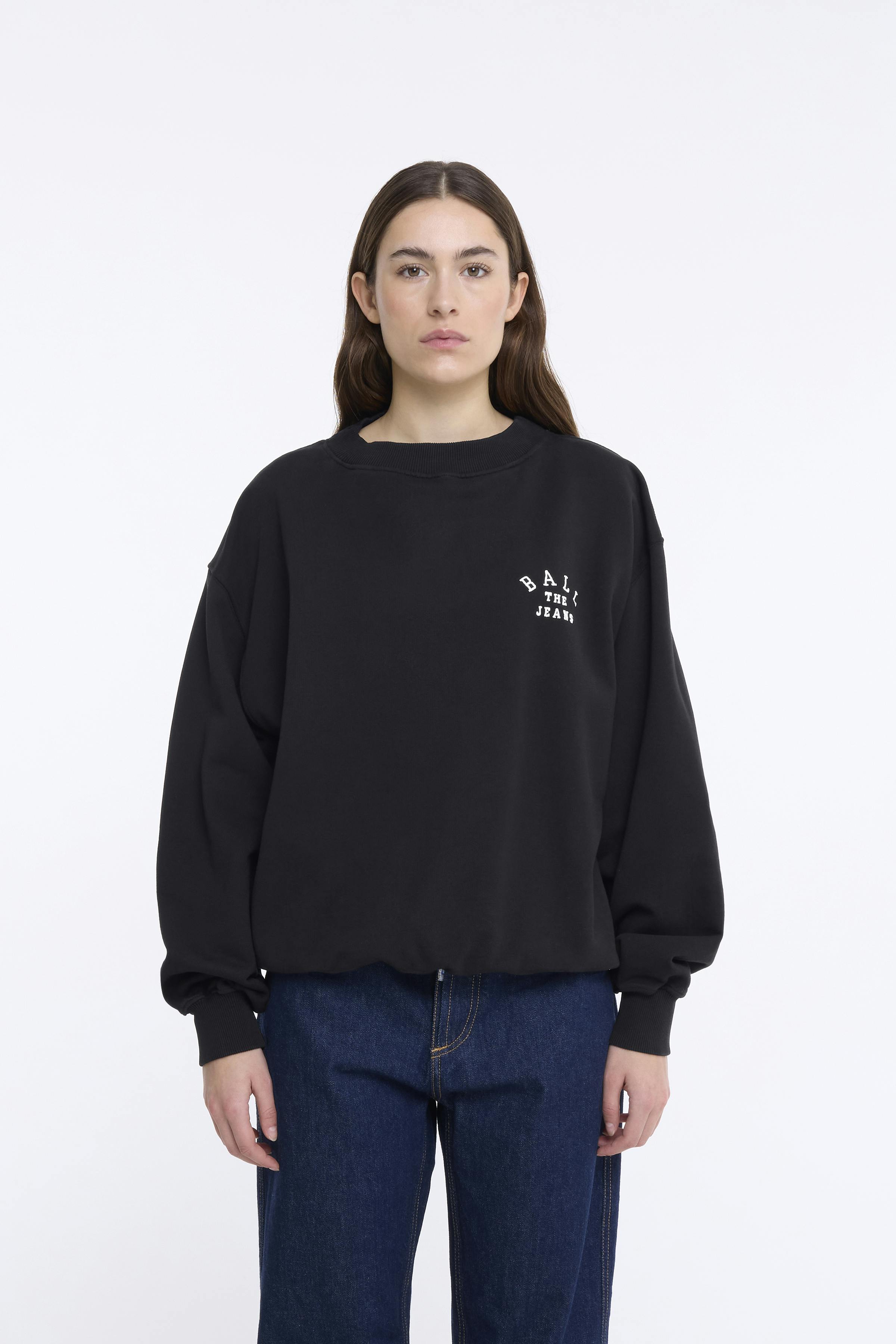 BASAVONA Sweatshirt LOOKBOOK FRONT 50405151-204005