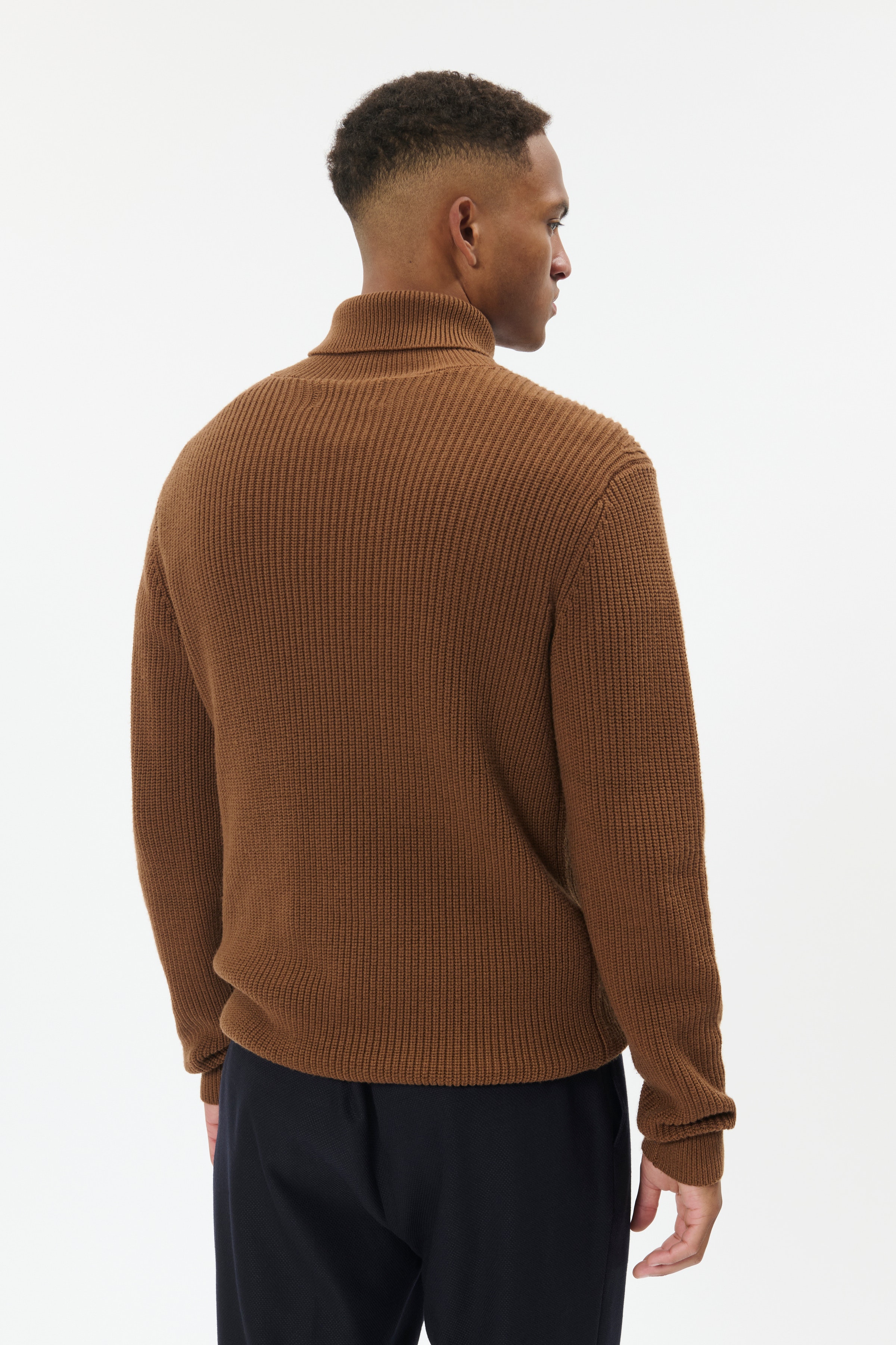 MAroll Pullover LOOKBOOK BACK 30208818-181028