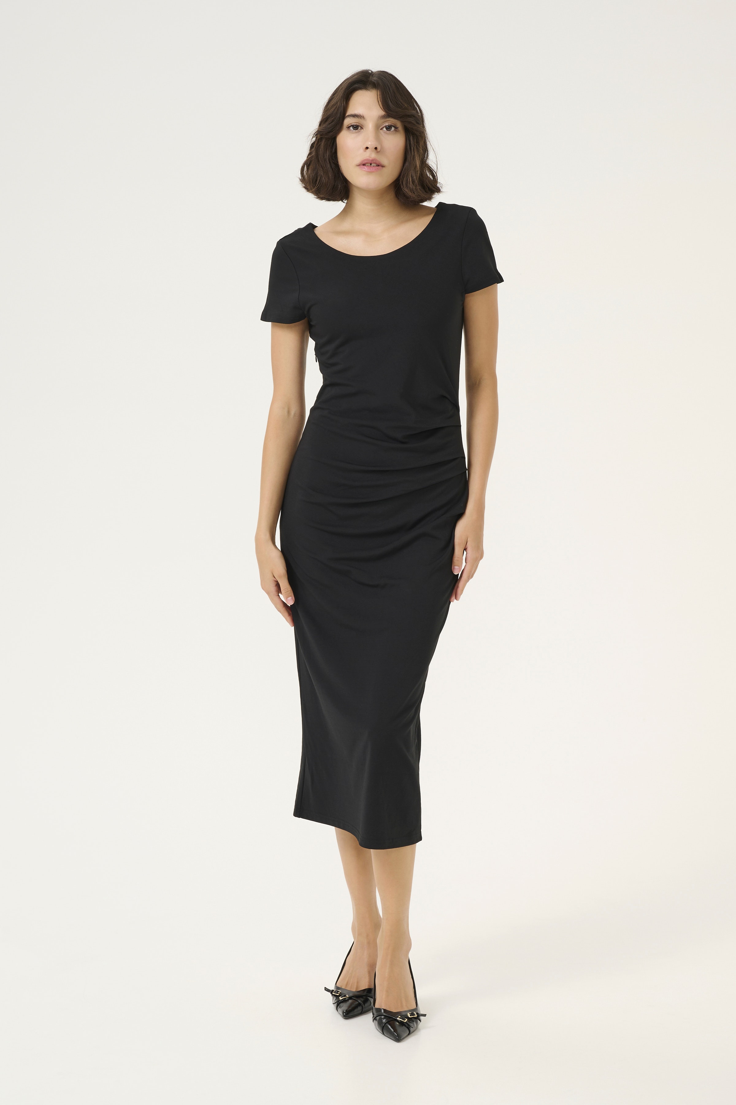 KAmira Kjole LOOKBOOK FRONT 10509740-100121