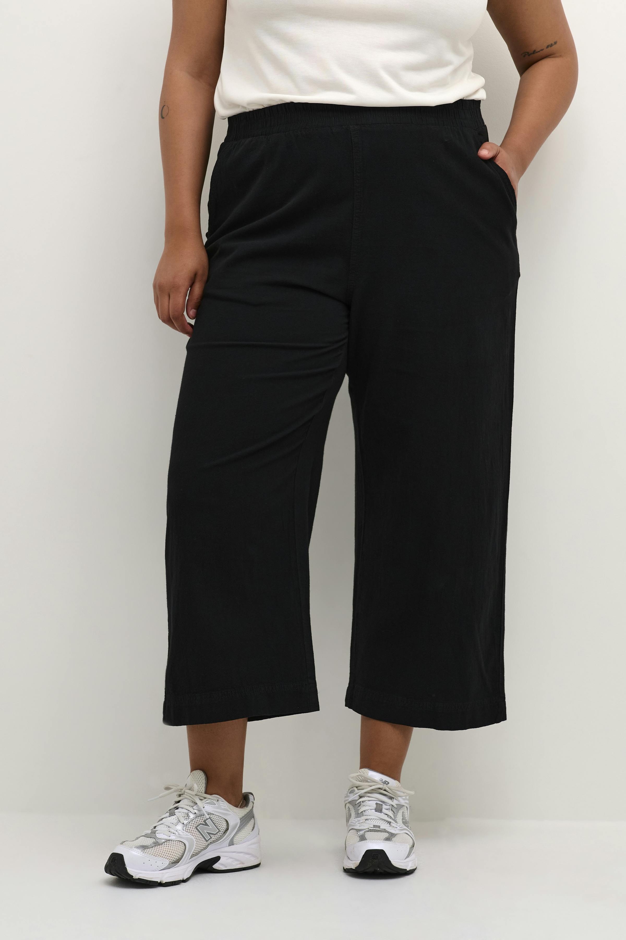 KCnana Culotte Hose LOOKBOOK FRONT 10581488-100121