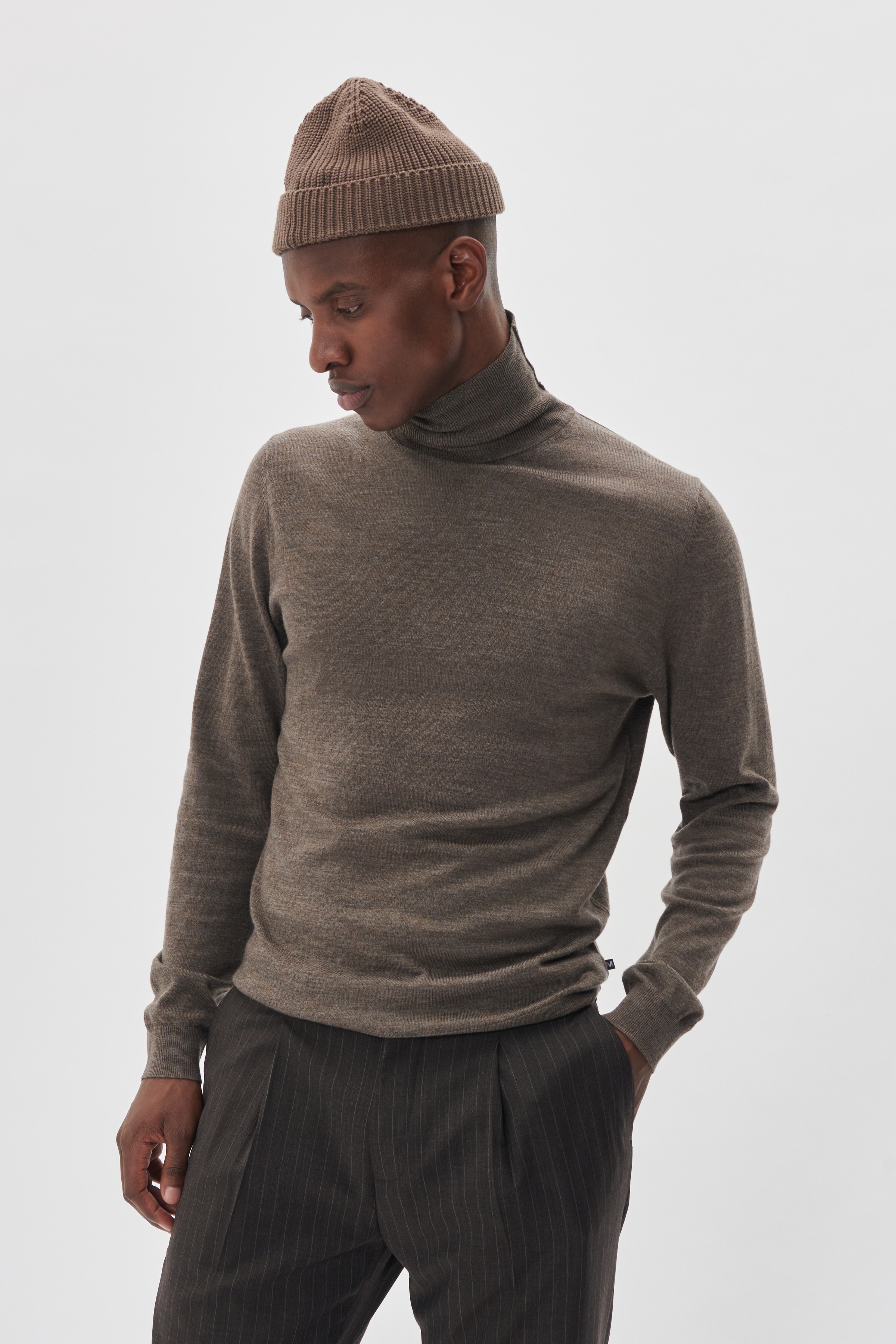 MAparcusman Merino Knit LOCATION NONE 30204905-1908201