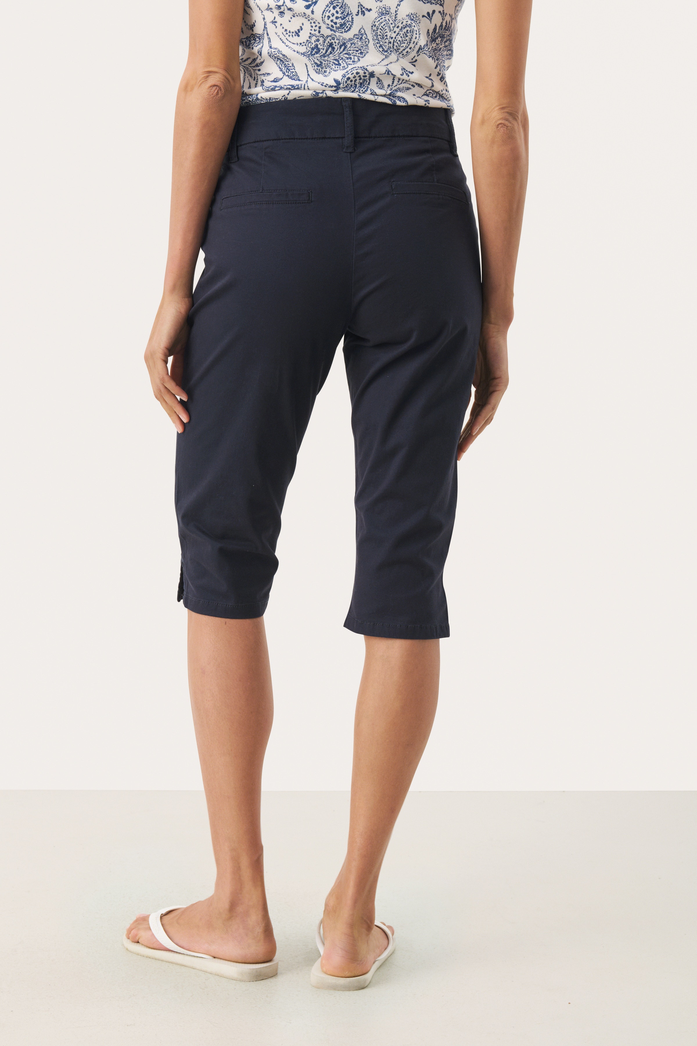 RenataPW Capri bukser LOOKBOOK BACK 30309607-194013