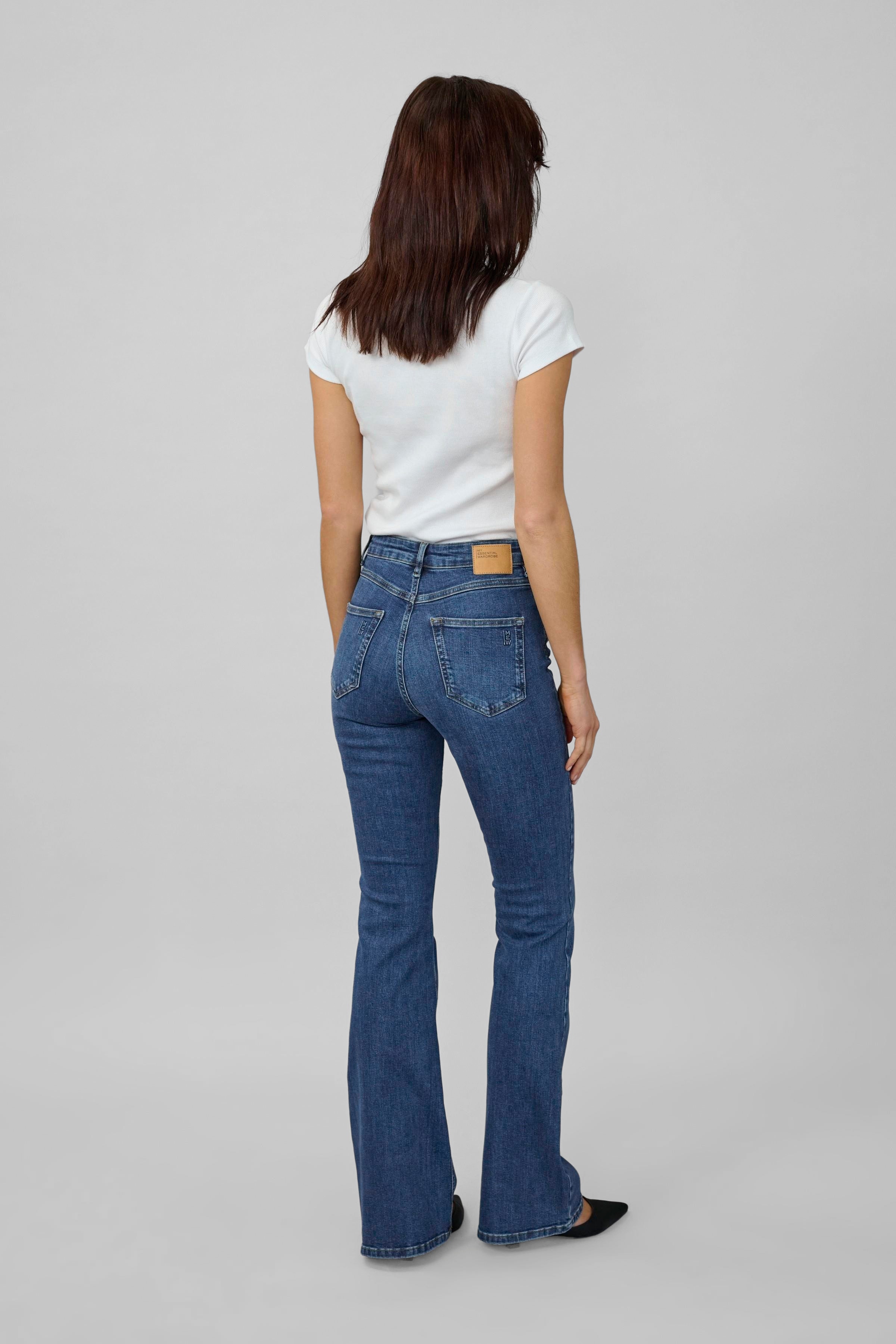 36 Jeans LOOKBOOK BACK 10704358-100053