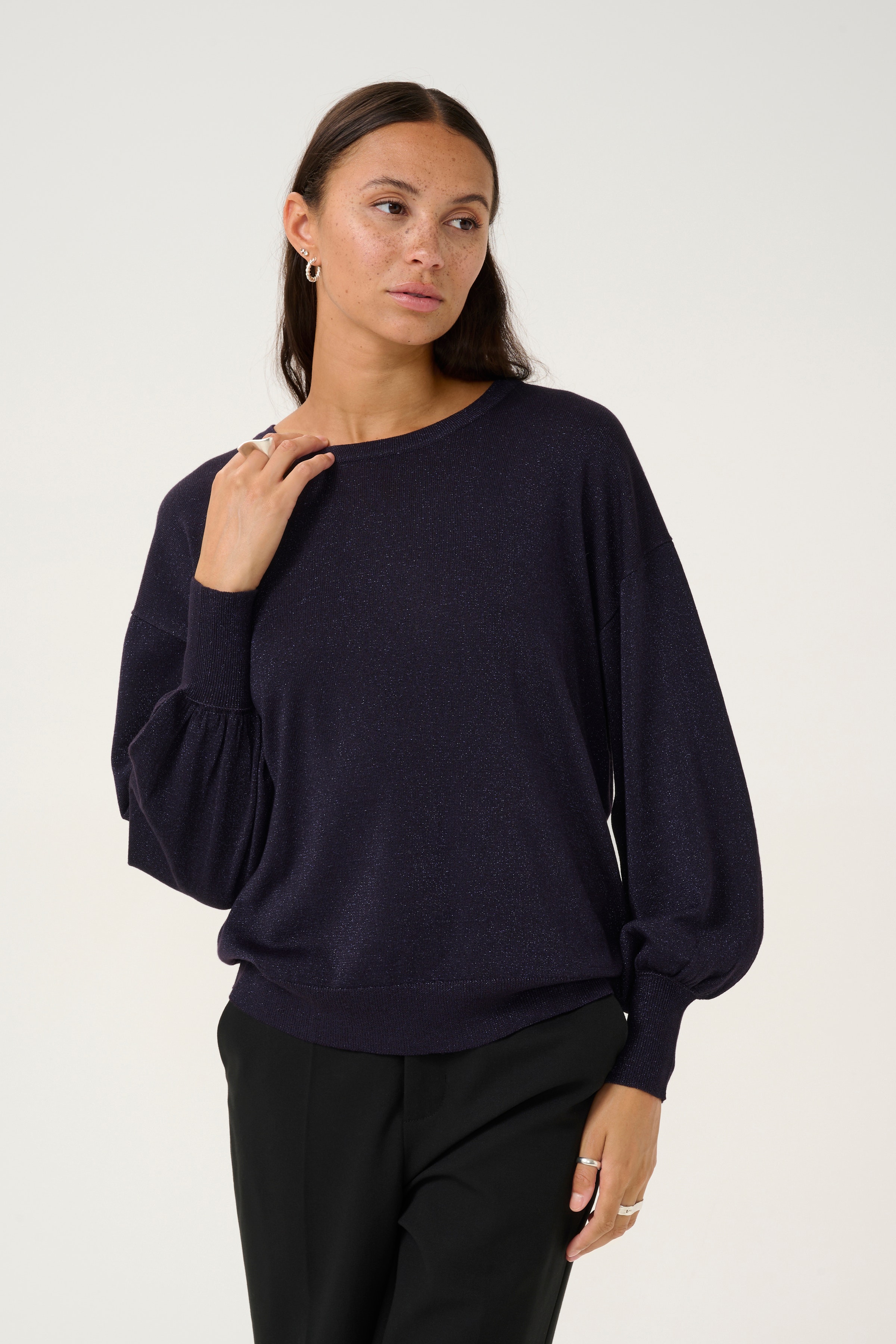 KAregina Glimmergenser LOOKBOOK FRONT 10507977-106557