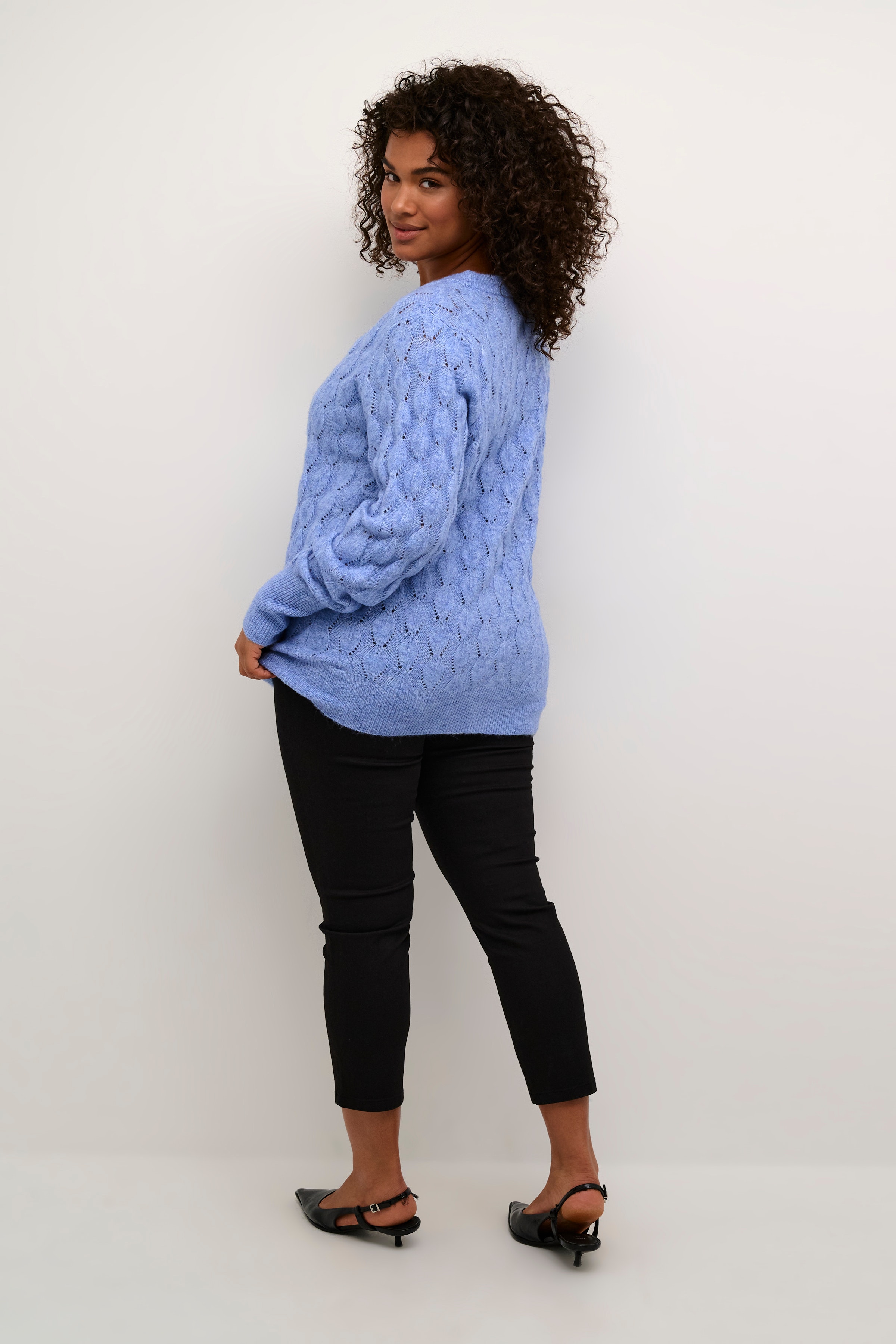 KCnalene Cardigan LOOKBOOK BACK 10582389-1539301