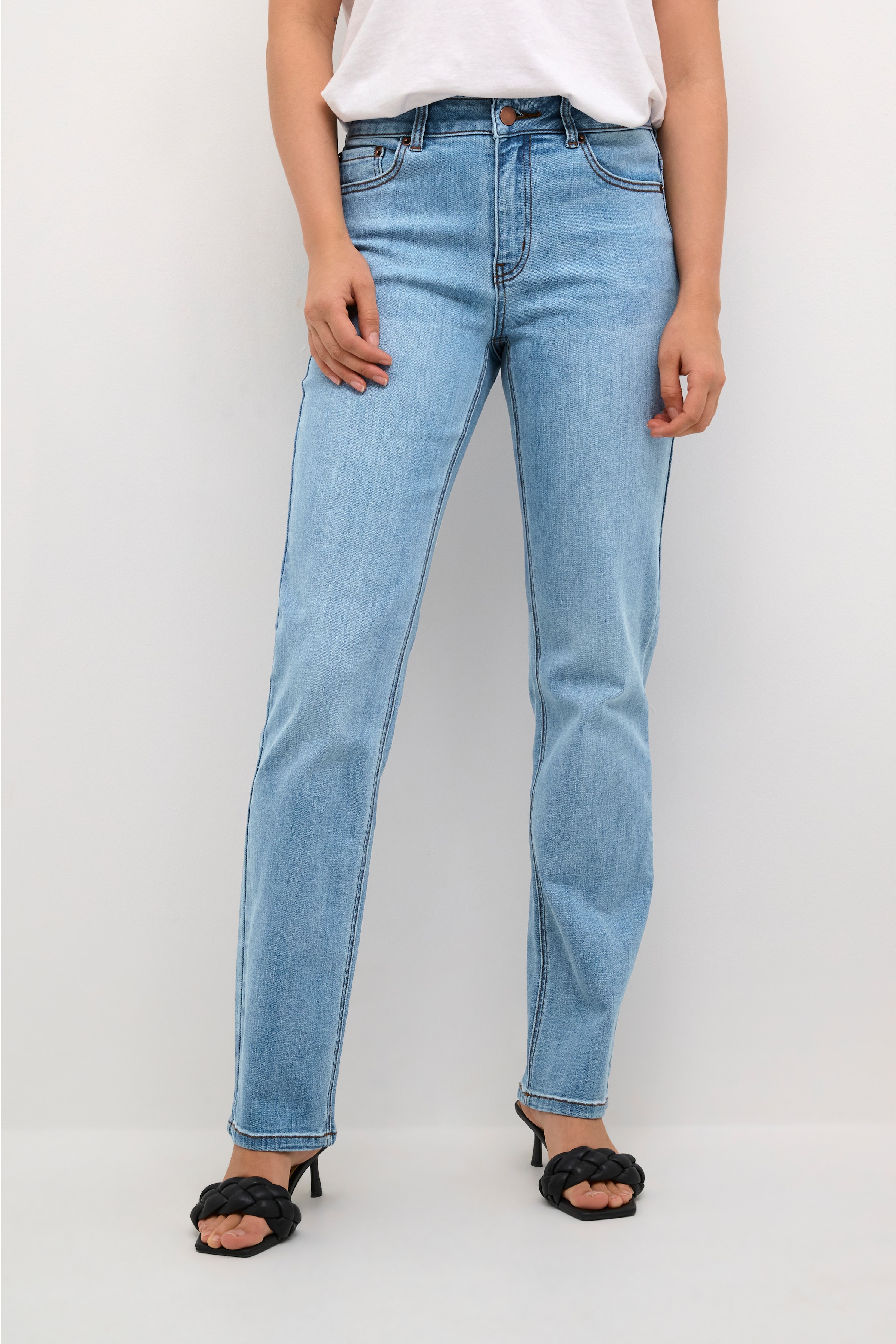 KAsinem Jeans LOOKBOOK FRONT 10508384-101012