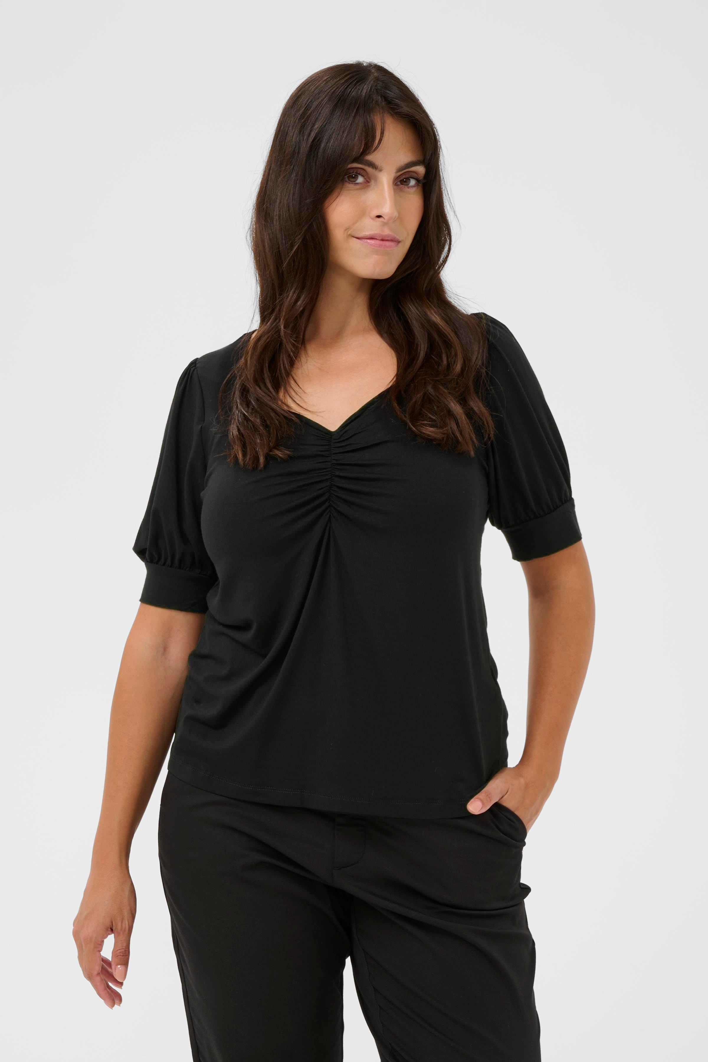 KCsissy Blouse LOOKBOOK FRONT 10581401-100121