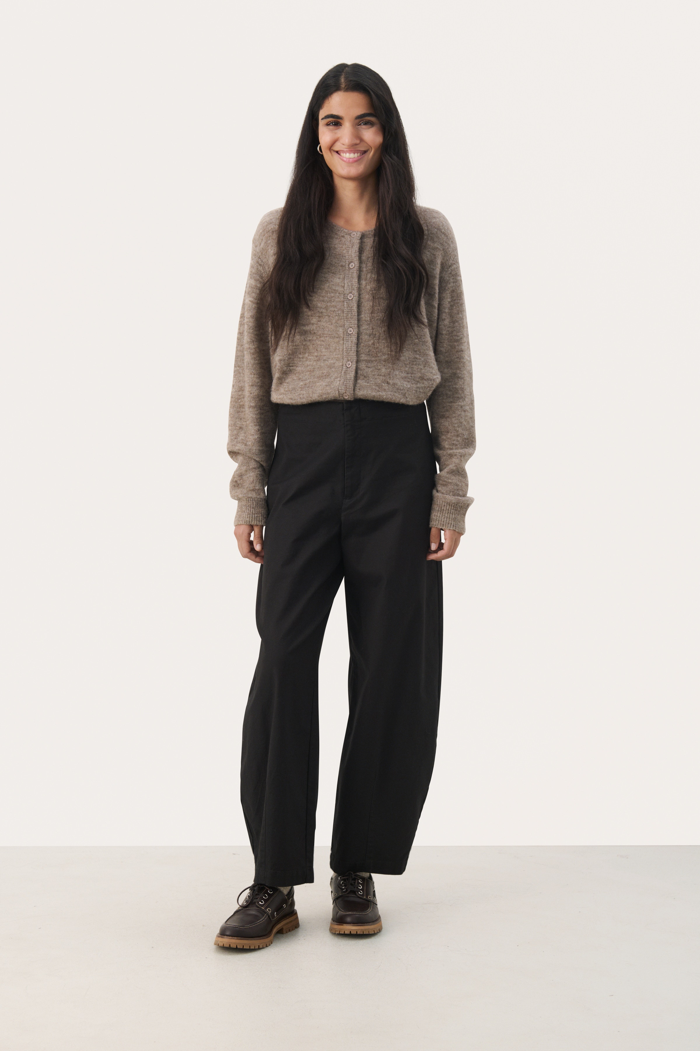 LaurynPW Byxor LOOKBOOK FRONT 30309315-194008