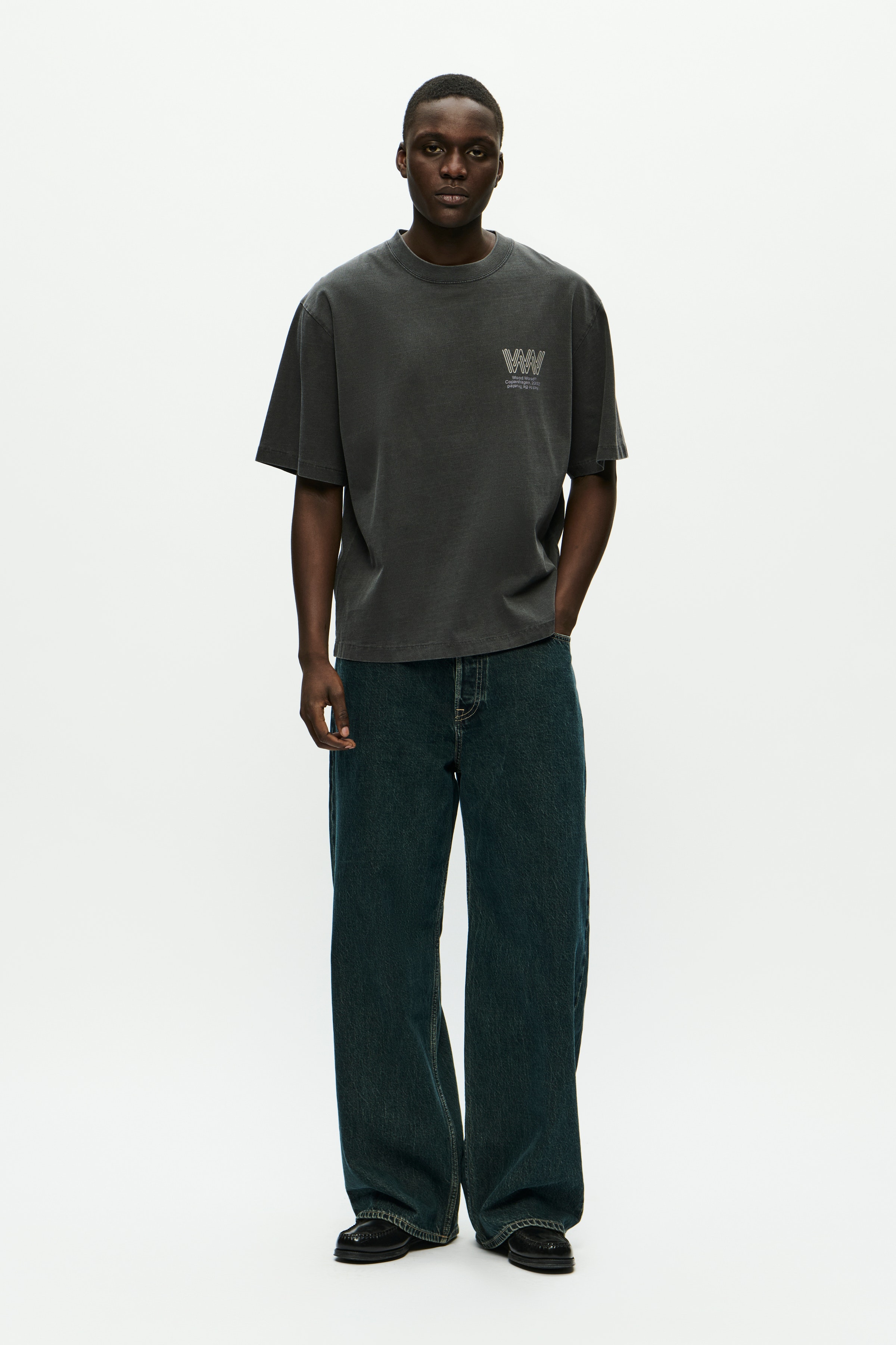 WWGary T-shirt LOOKBOOK FRONT 30251575-194406