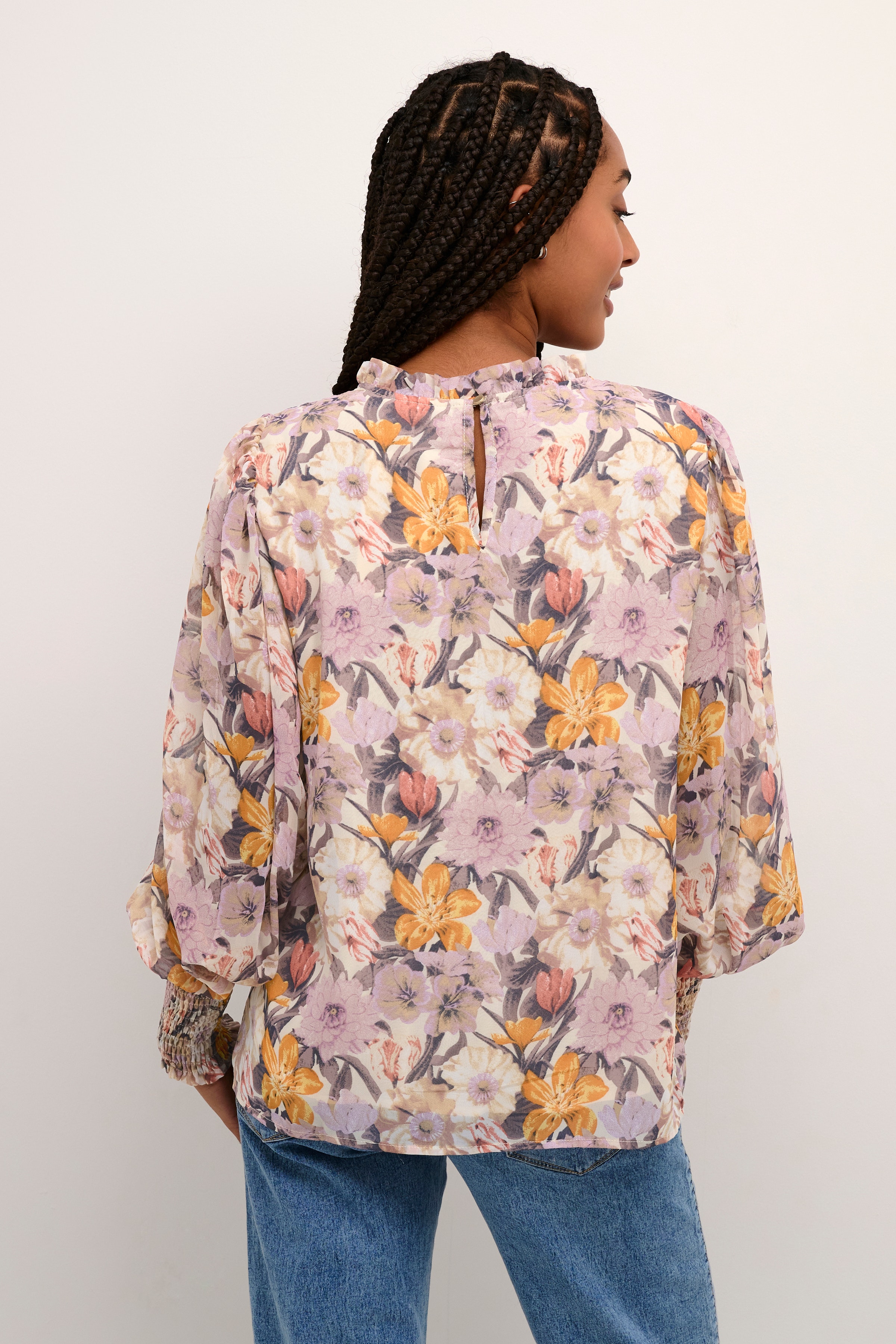 KAsorita Bluse LOOKBOOK BACK 10507404-104105