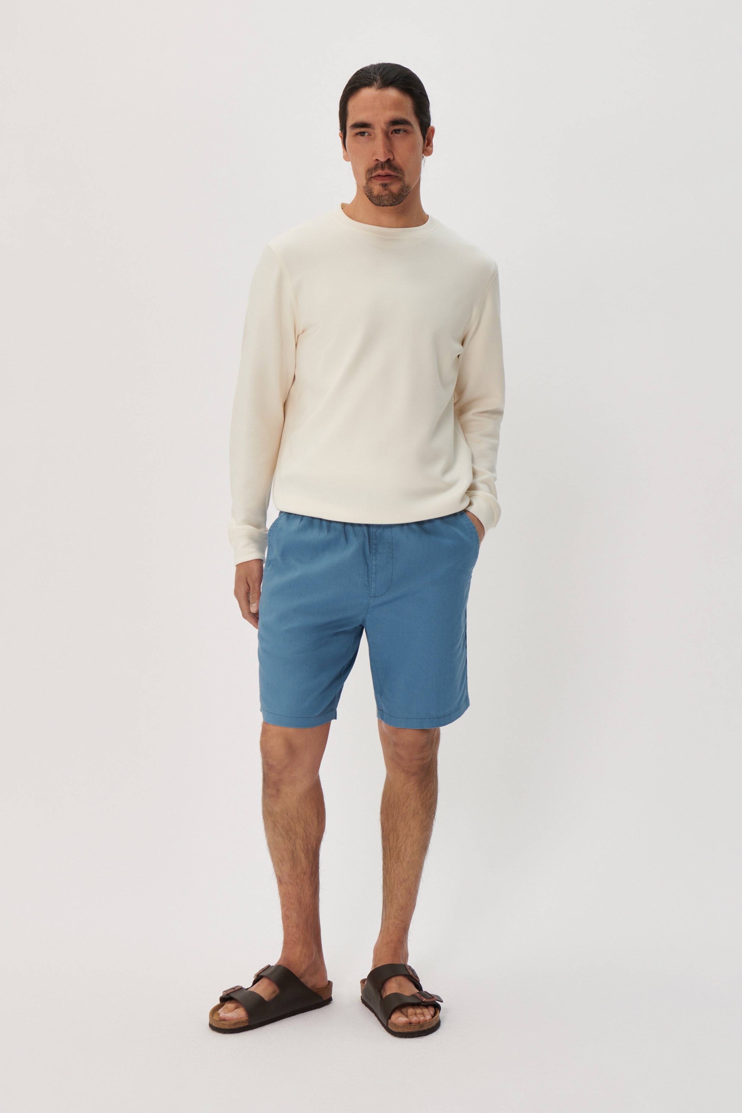 MAbarton linen shorts LOOKBOOK FRONT 30206032-184020