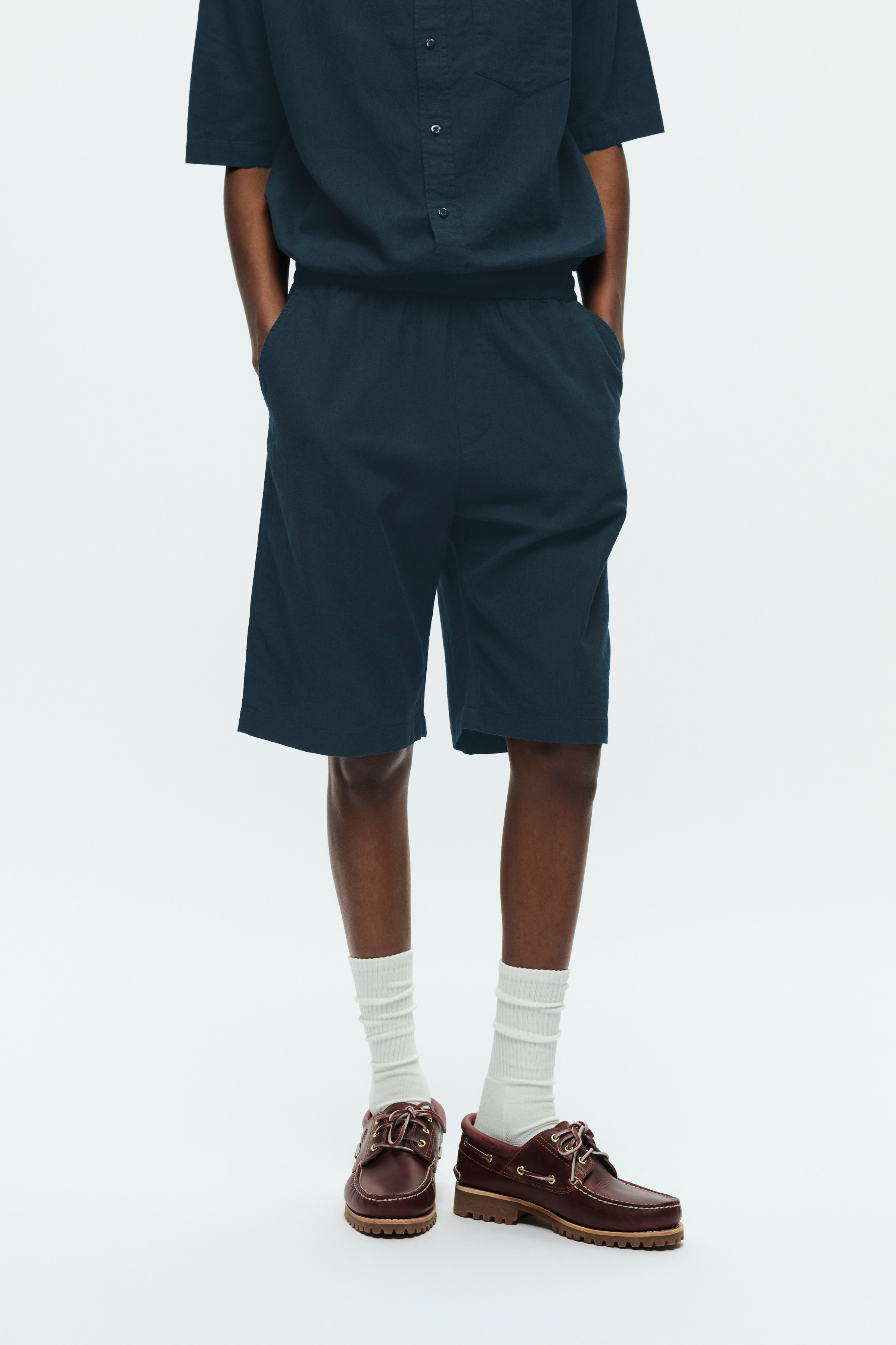 WWenoch Shorts LOOKBOOK FRONT 30251410-194011