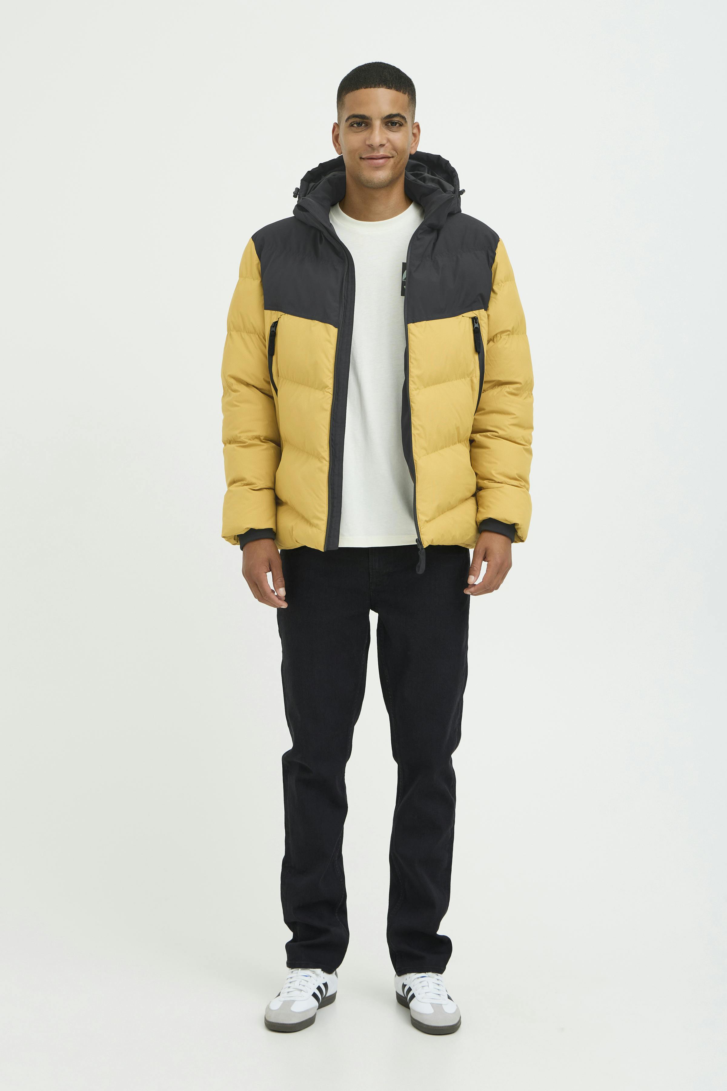 Outerwear LOOKBOOK FRONT 20717475-160950