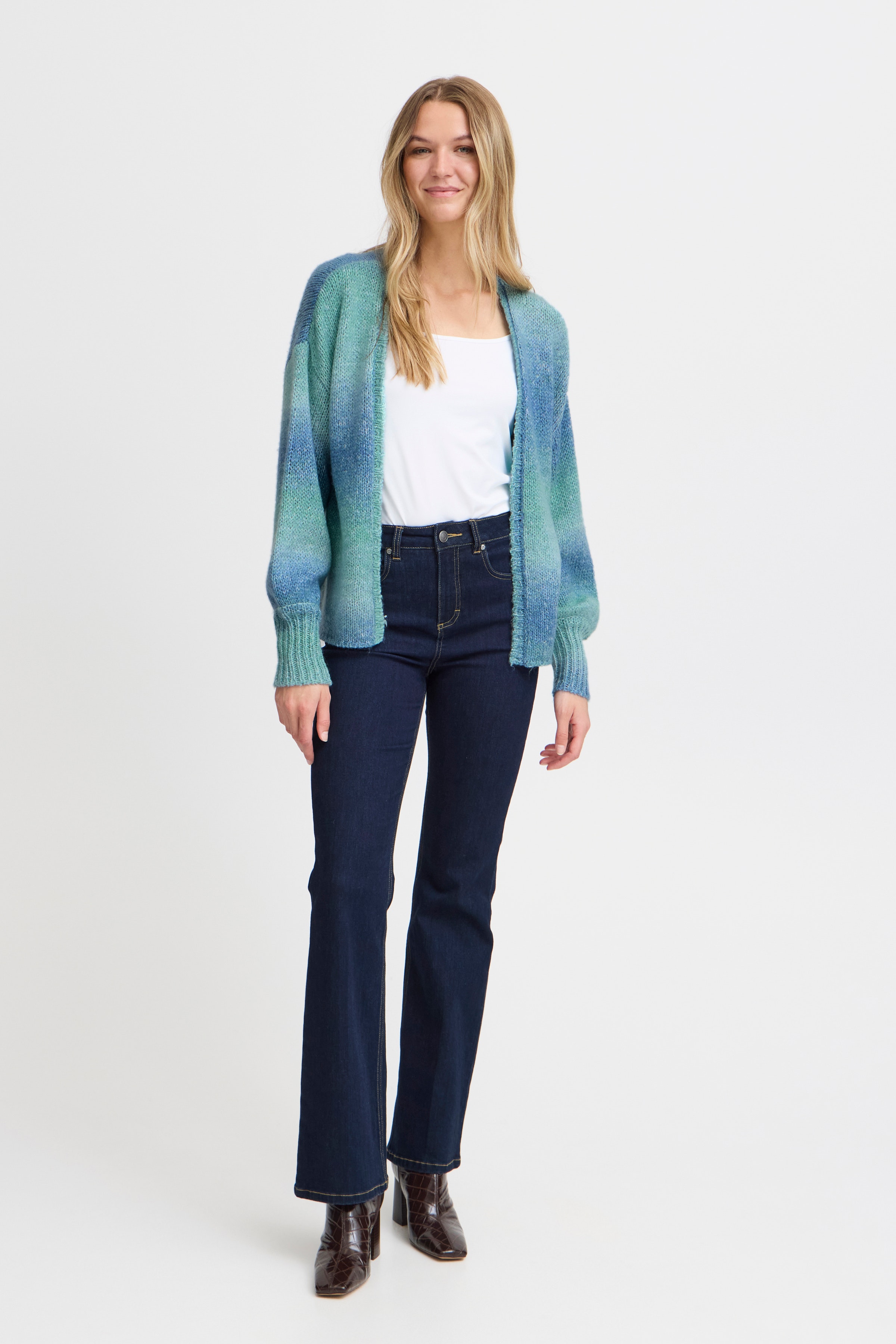 FRLULI Cardigan LOOKBOOK FRONT 20614270-203180