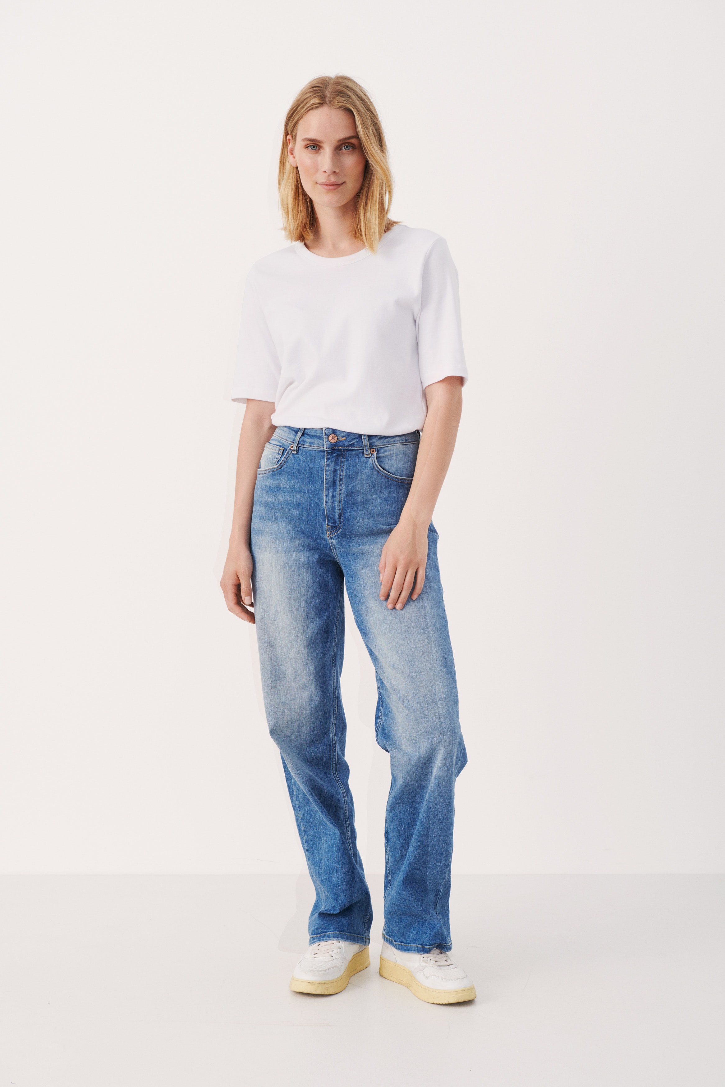 EsraaPW Jeans LOOKBOOK FRONT 30305735-300146