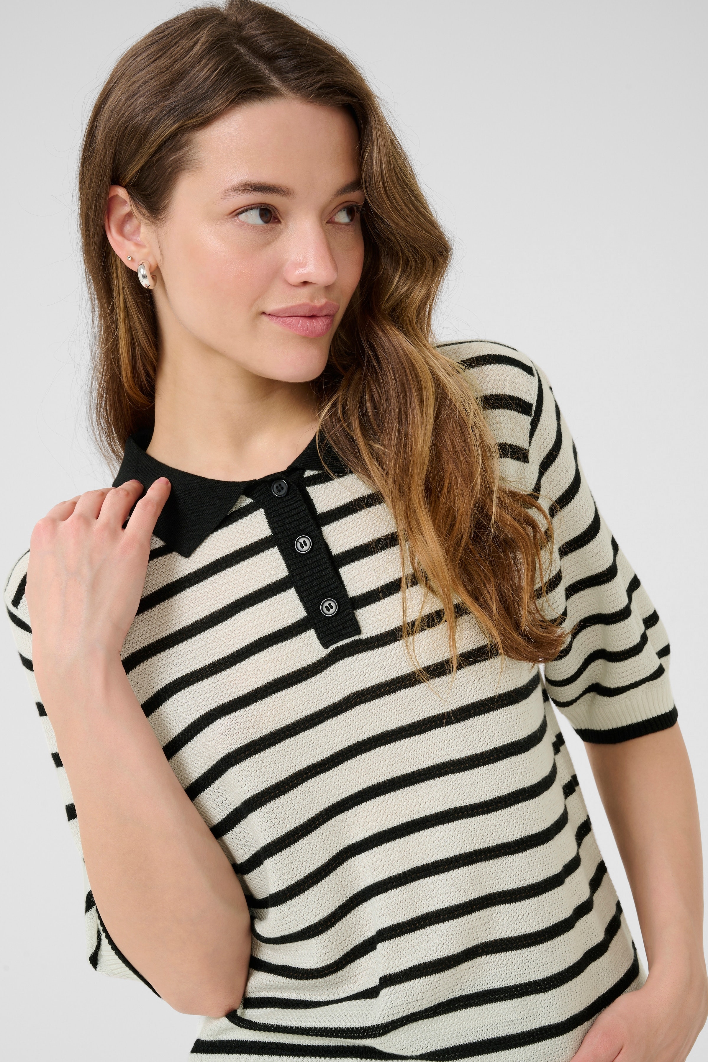 KAamalia Pullover LOOKBOOK DETAIL 10510176-107774