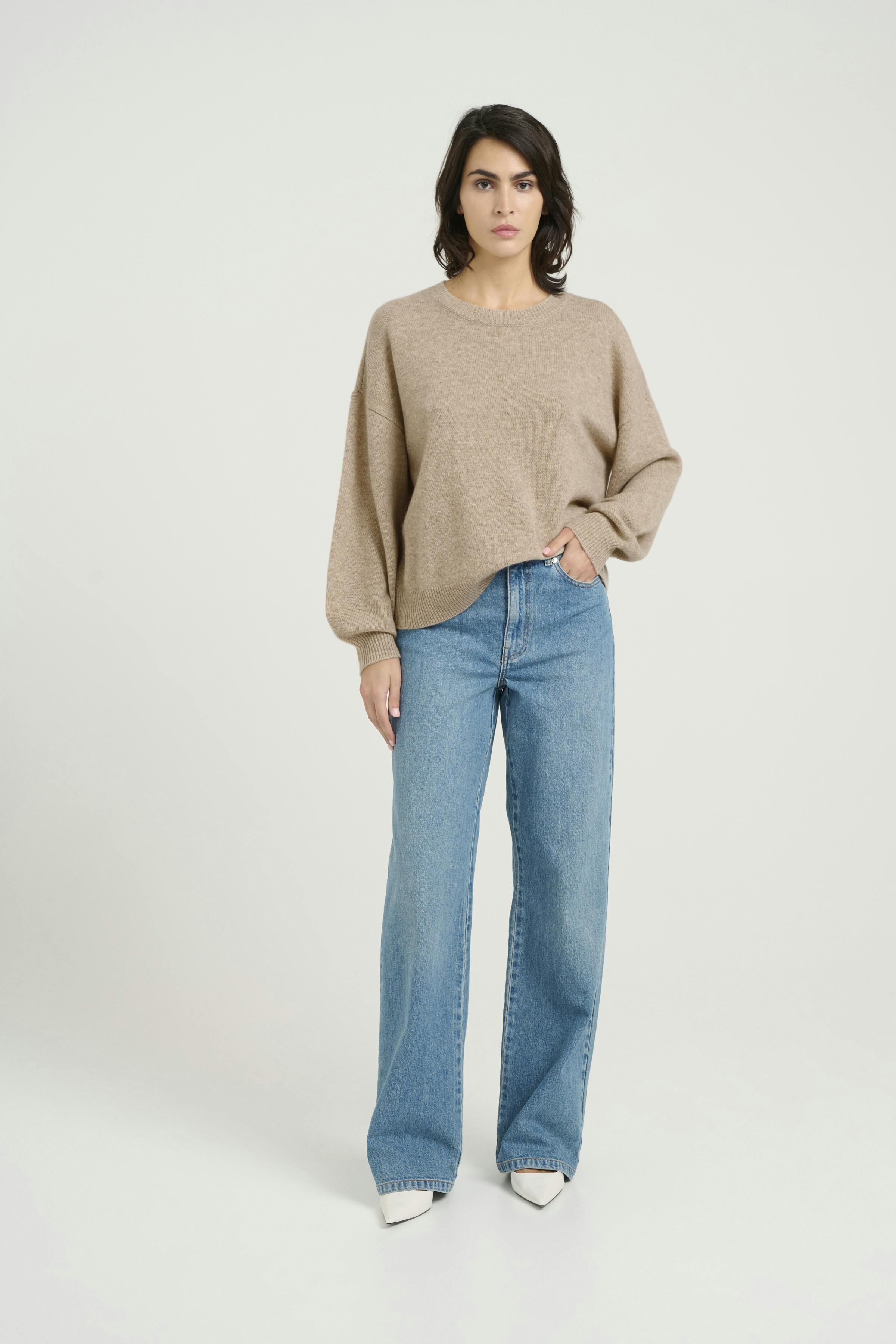 CasiaGZ Cashmere Pullover LOOKBOOK FRONT 10909852-107228