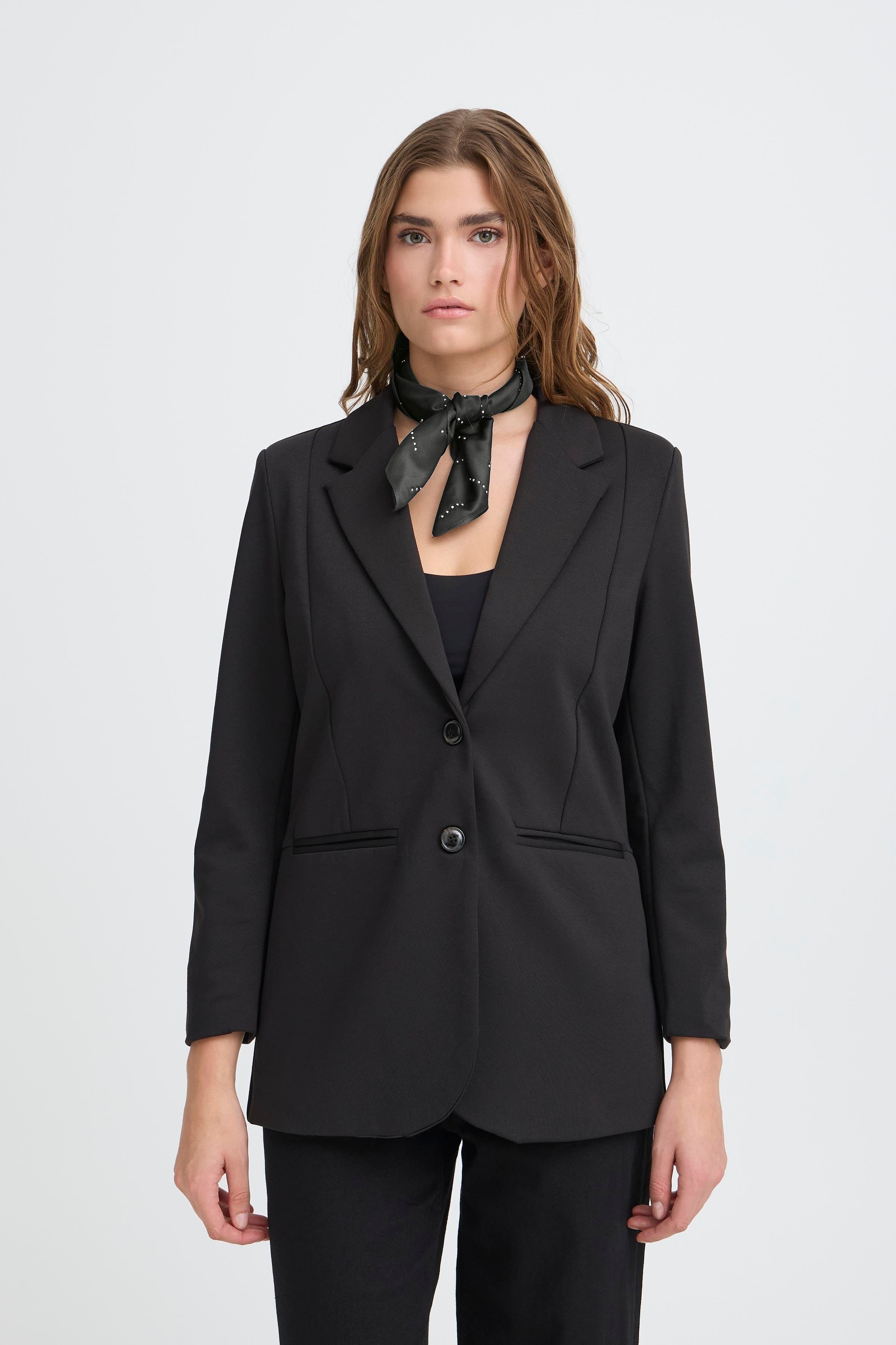 IABEATE Skjerf LOOKBOOK FRONT 20125085-194008