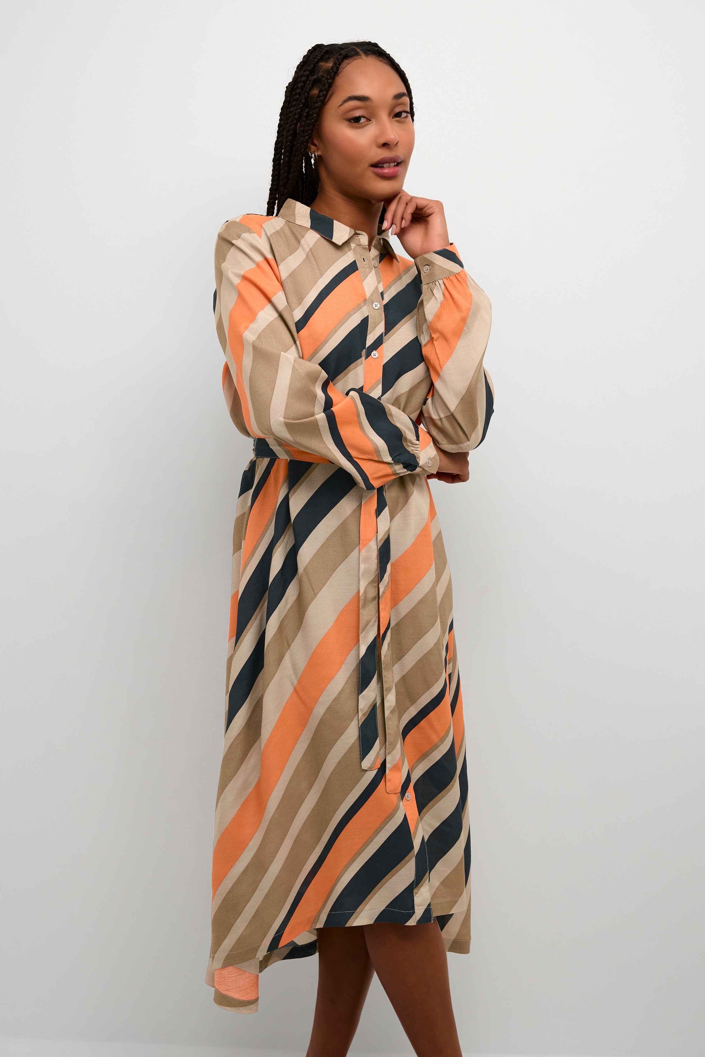 KAmaria Kjole LOOKBOOK FRONT 10552184-104917