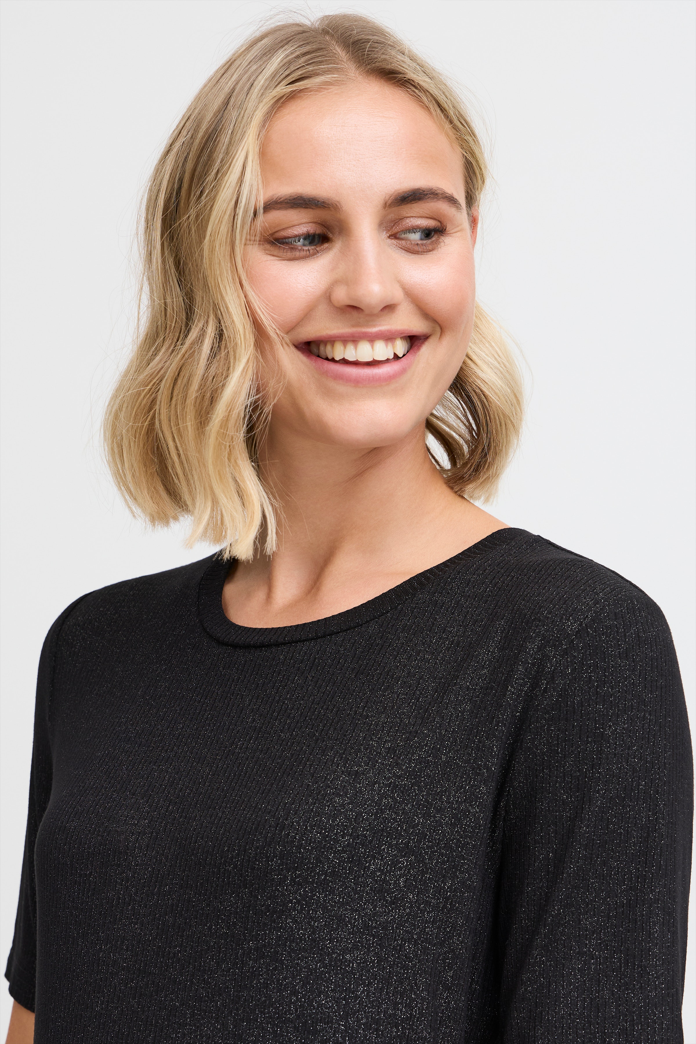 FRREGINA Bluse LOOKBOOK DETAIL 20615054-200115