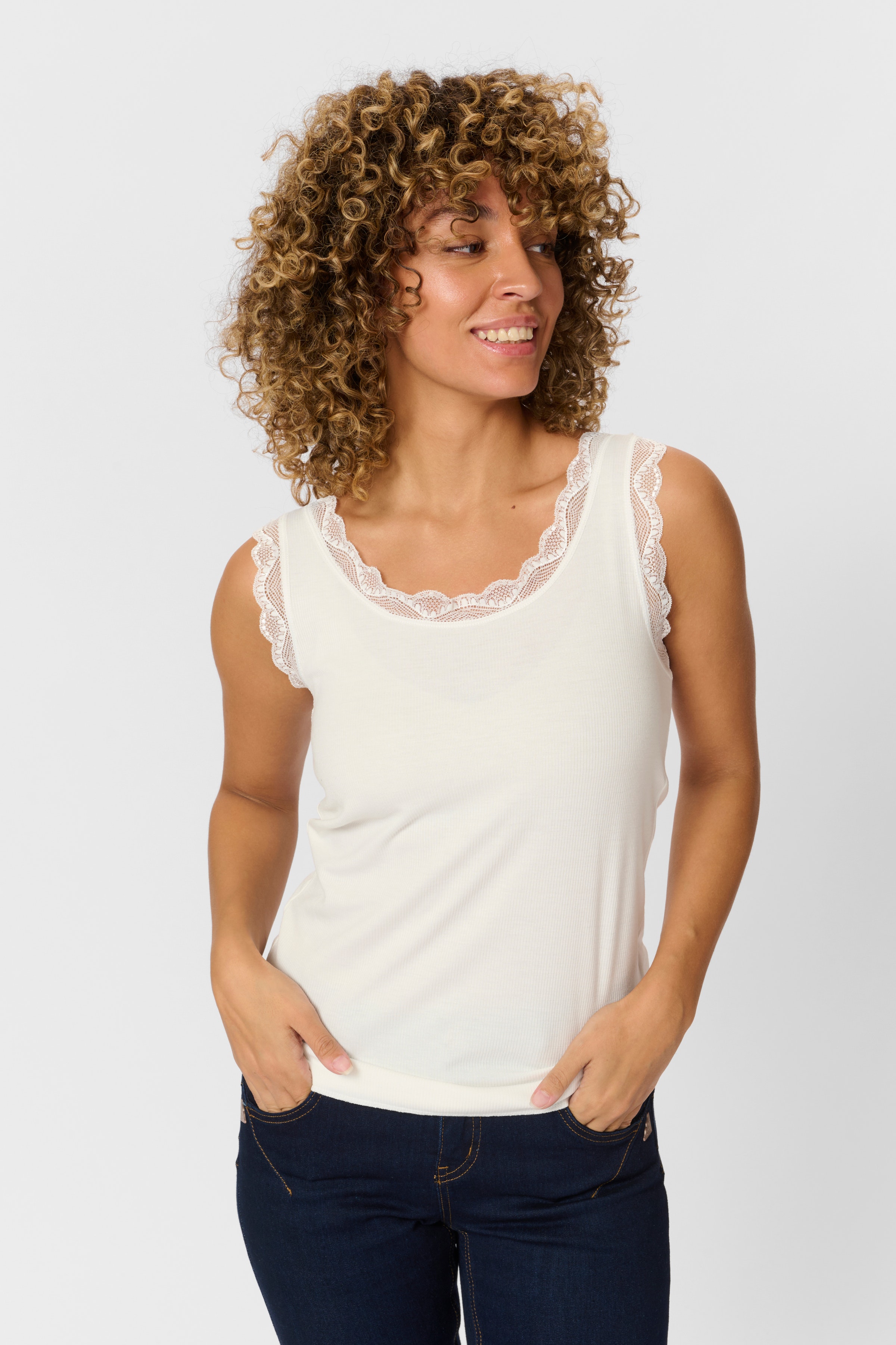 Ærmeløs top LOOKBOOK FRONT 10602820-60034