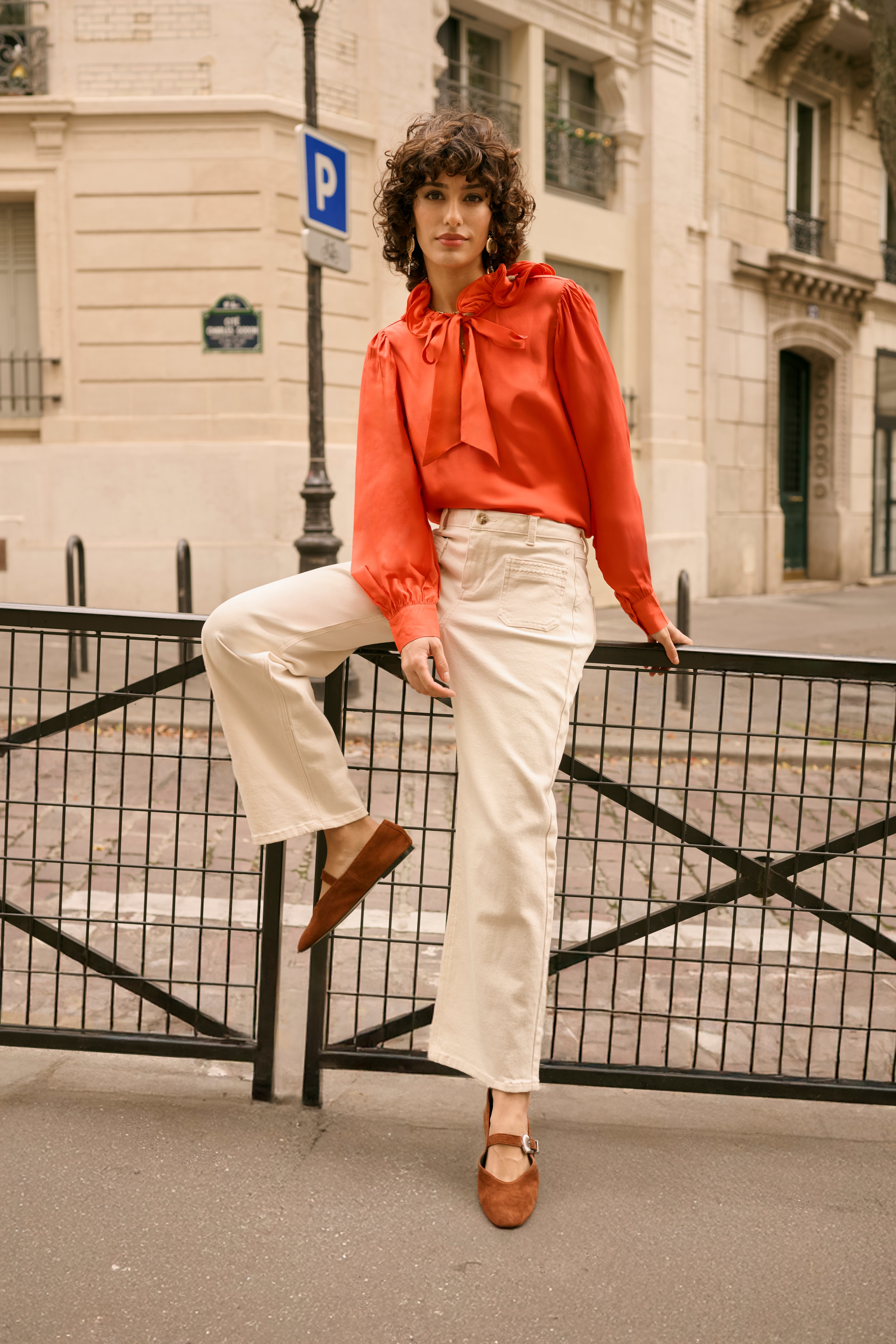 CRNatalia Jeans LOCATION NONE 10614693-101185