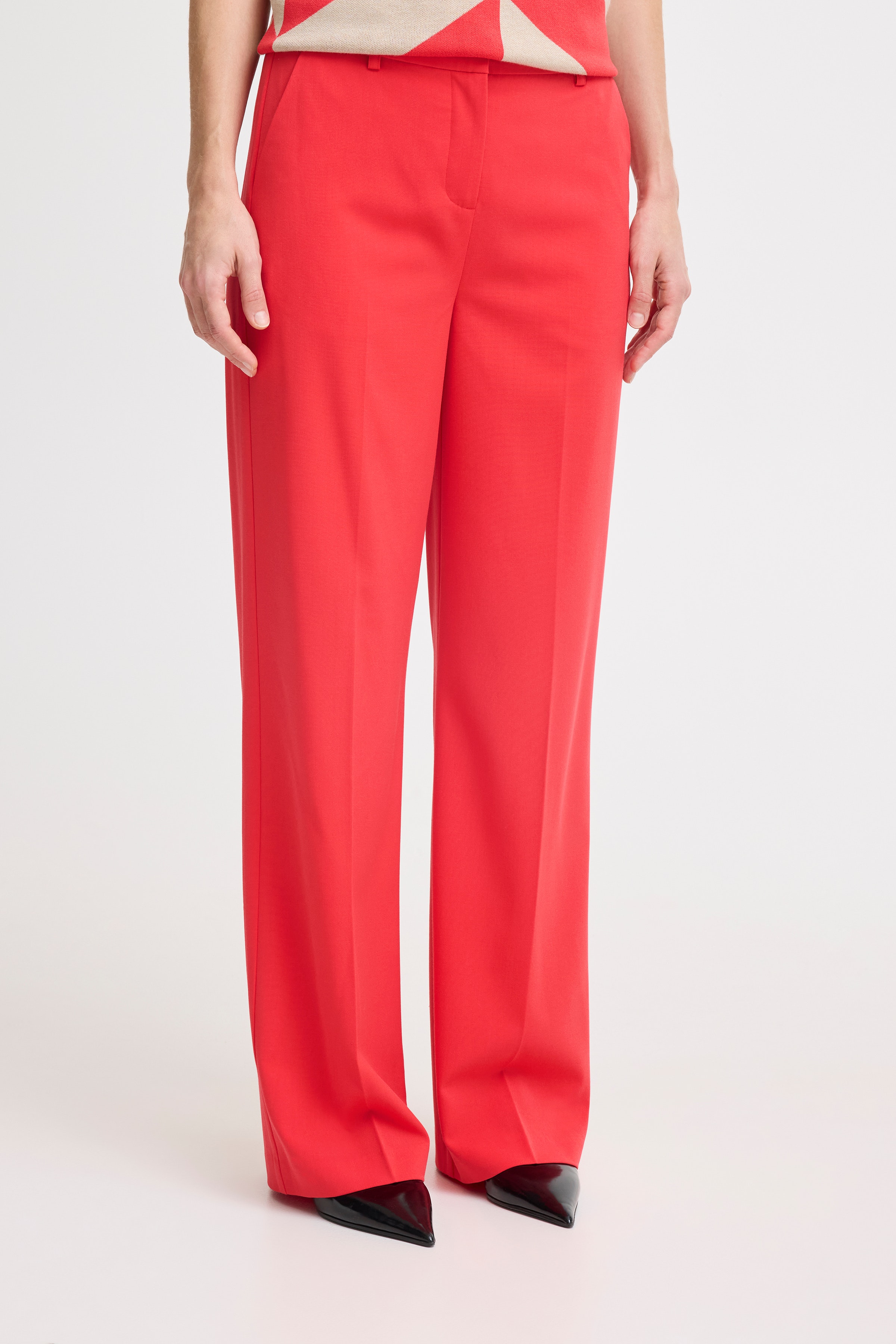 BYDANTA Trousers LOOKBOOK FRONT 20806640-171654