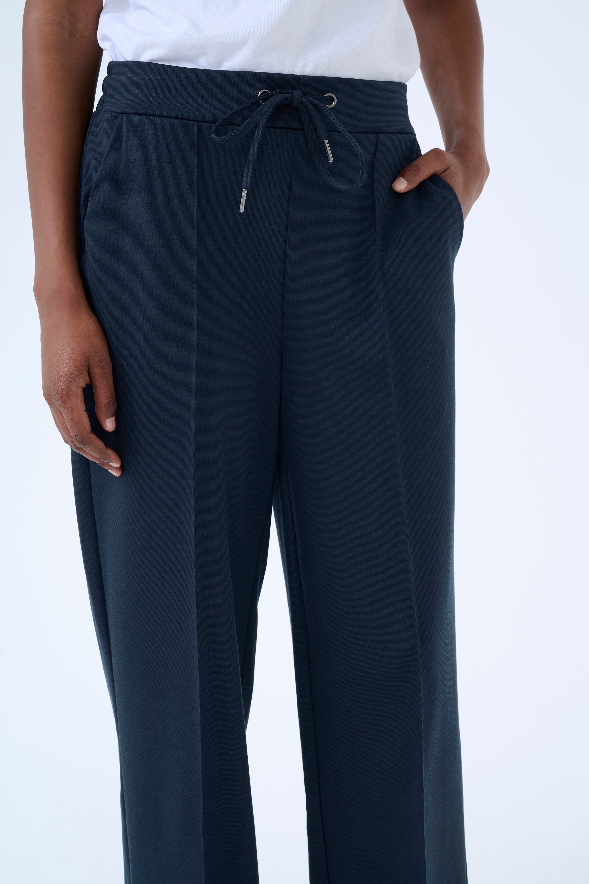 KAjenny Trousers LOOKBOOK DETAIL 10508621-194020