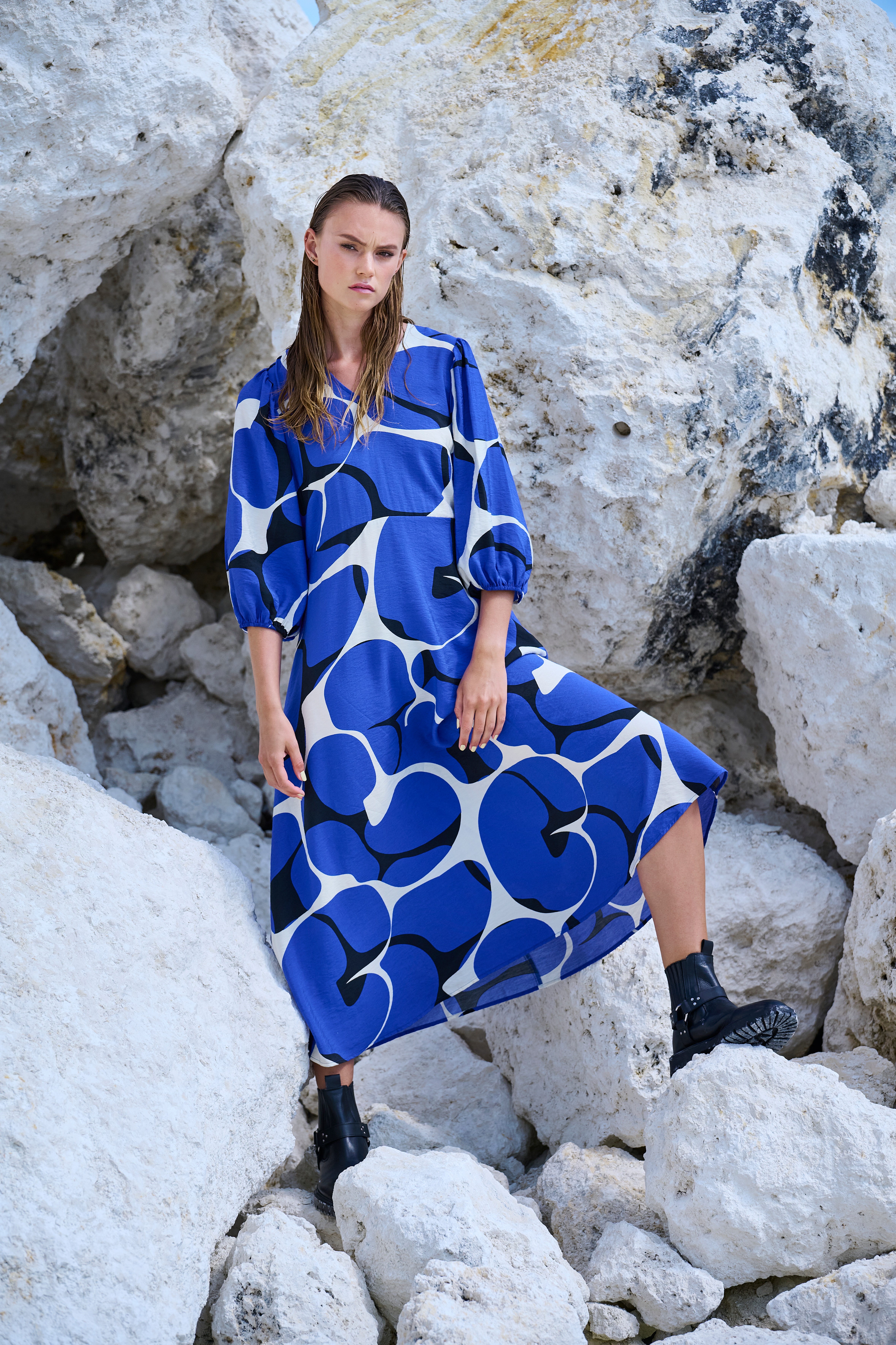 PZSCARLET Dress LOCATION NONE 50207301-201345